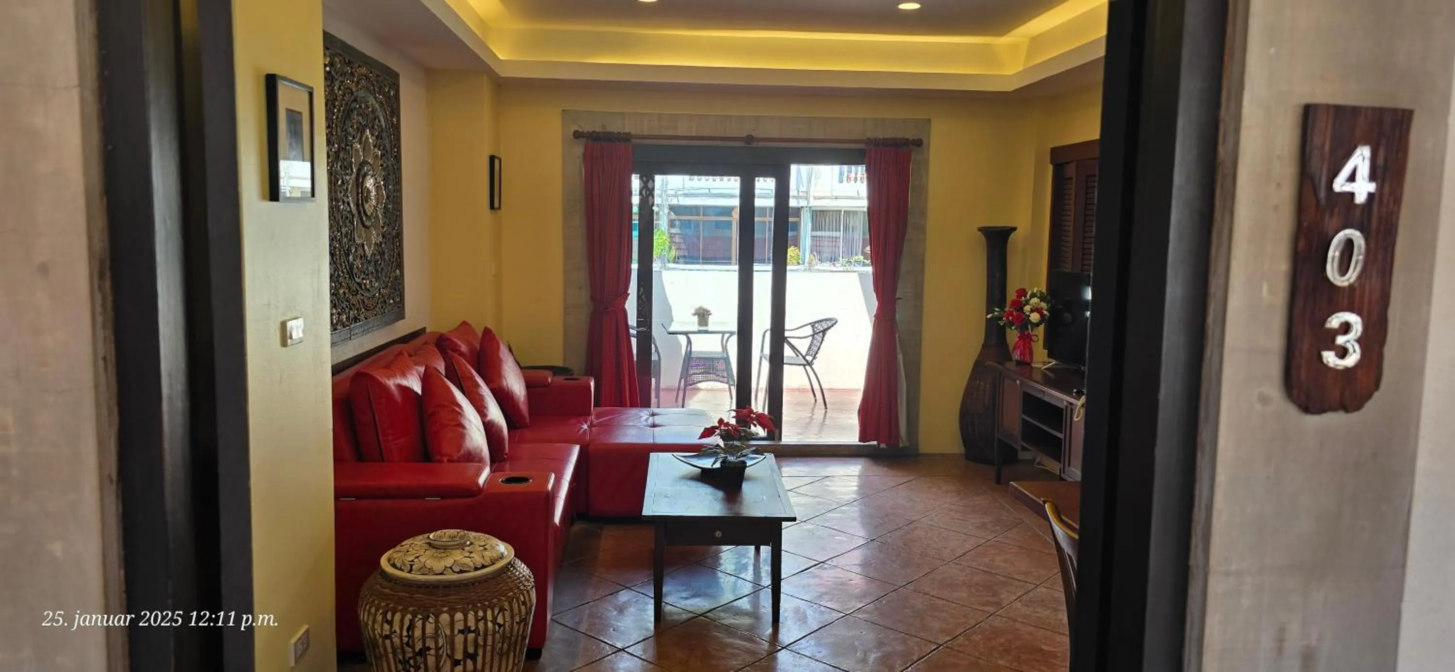 TV and multimedia in Nirvana Boutique Suites