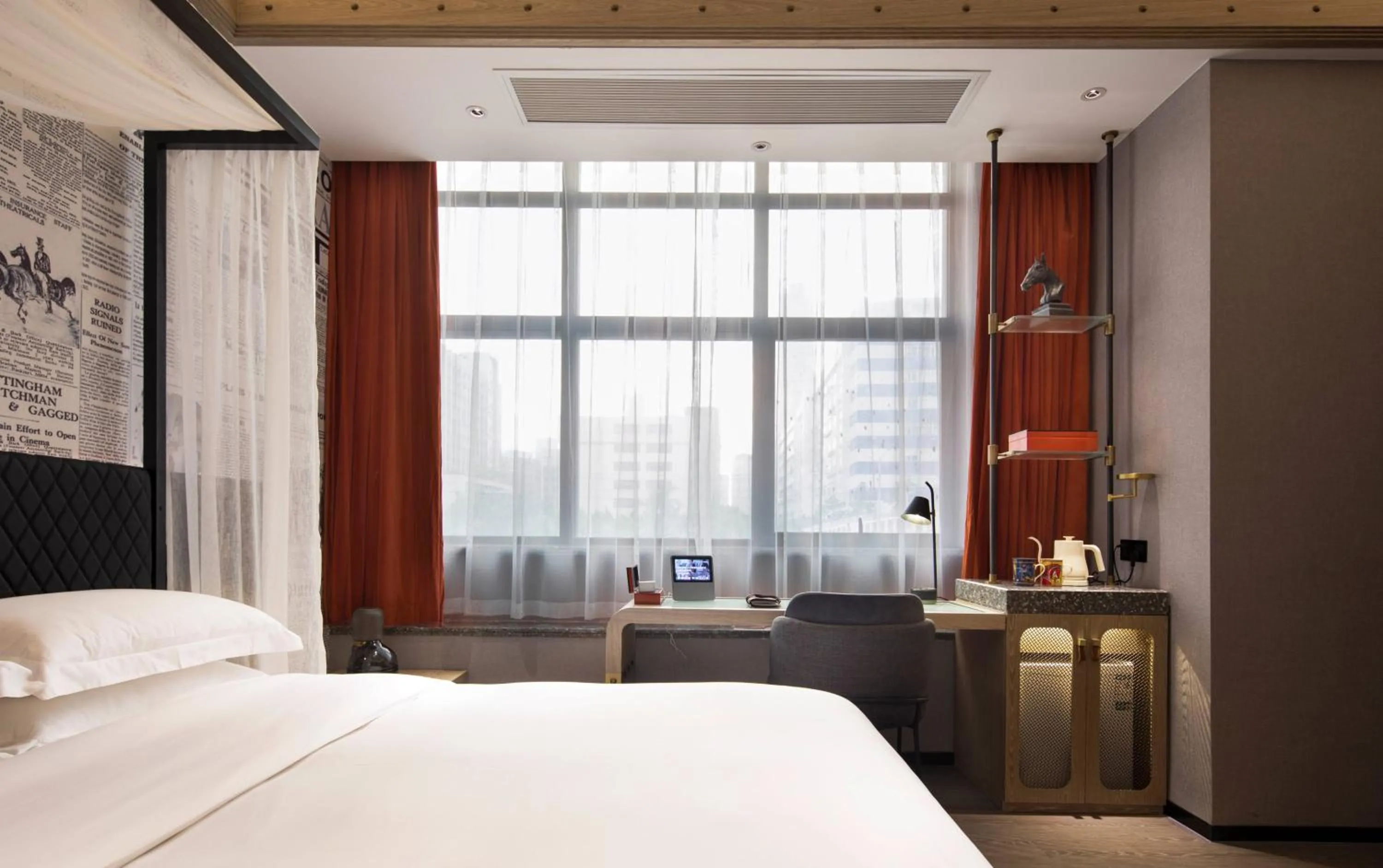 Photo of the whole room, Bed in Arthur Hotel Zhujiang New Town Guangzhou