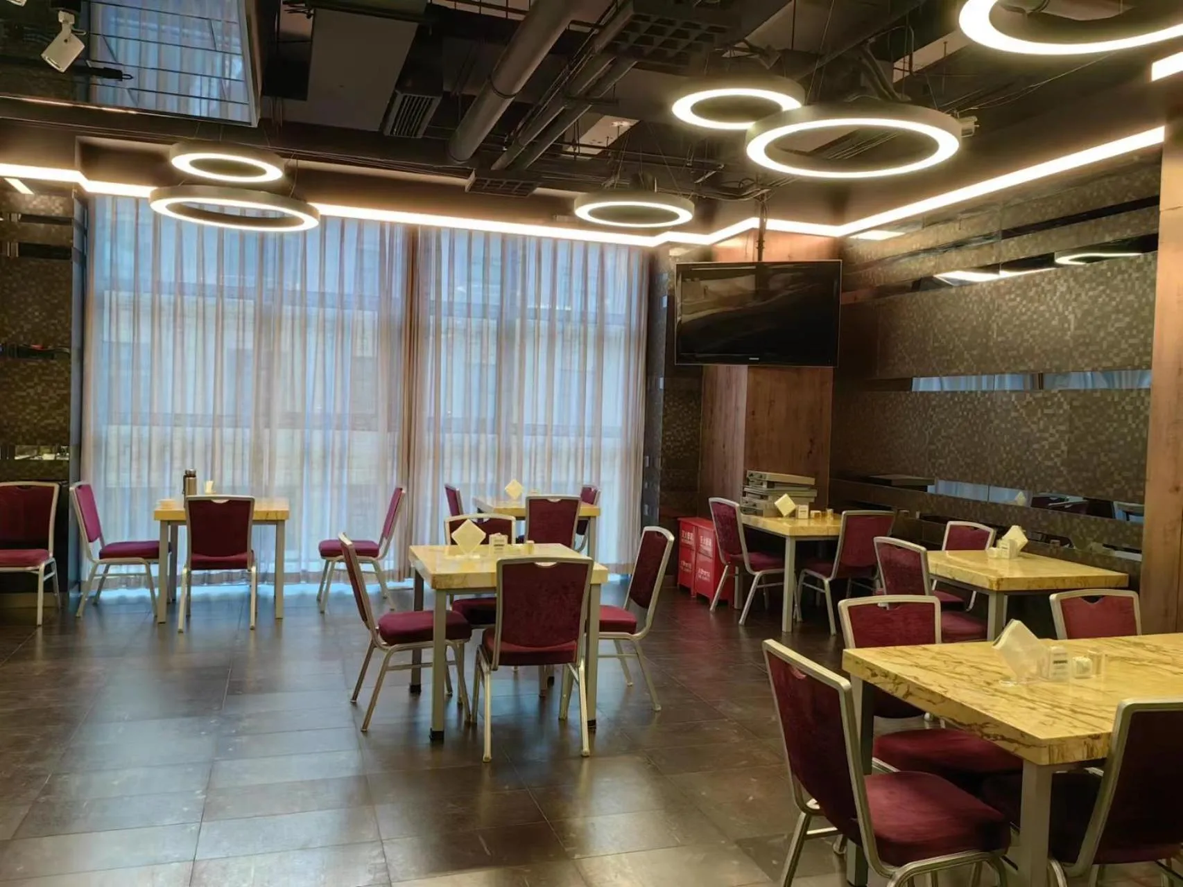 Restaurant/places to eat in Qingdao Housing International Hotel