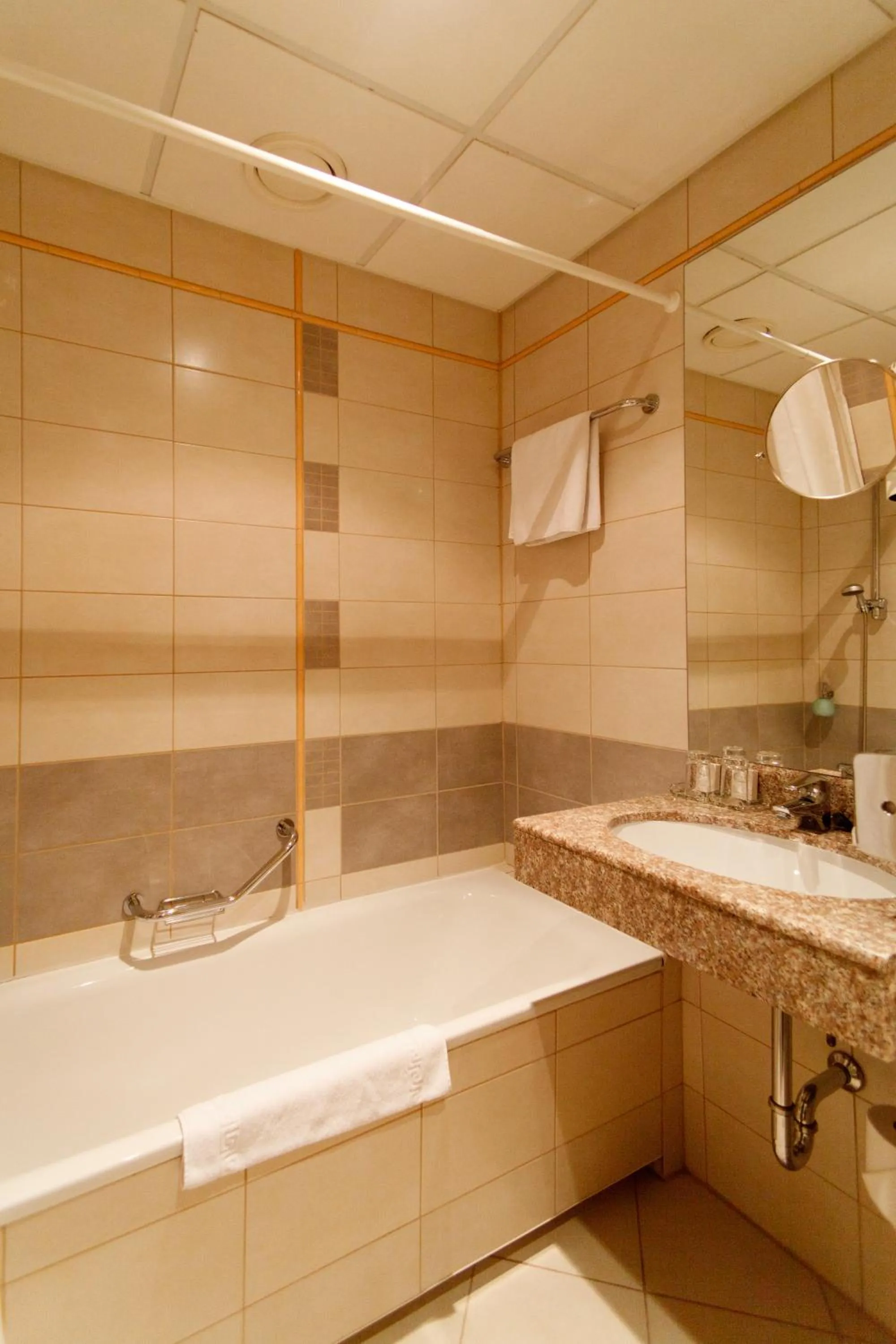 Bathroom in Monika Centrum Hotels