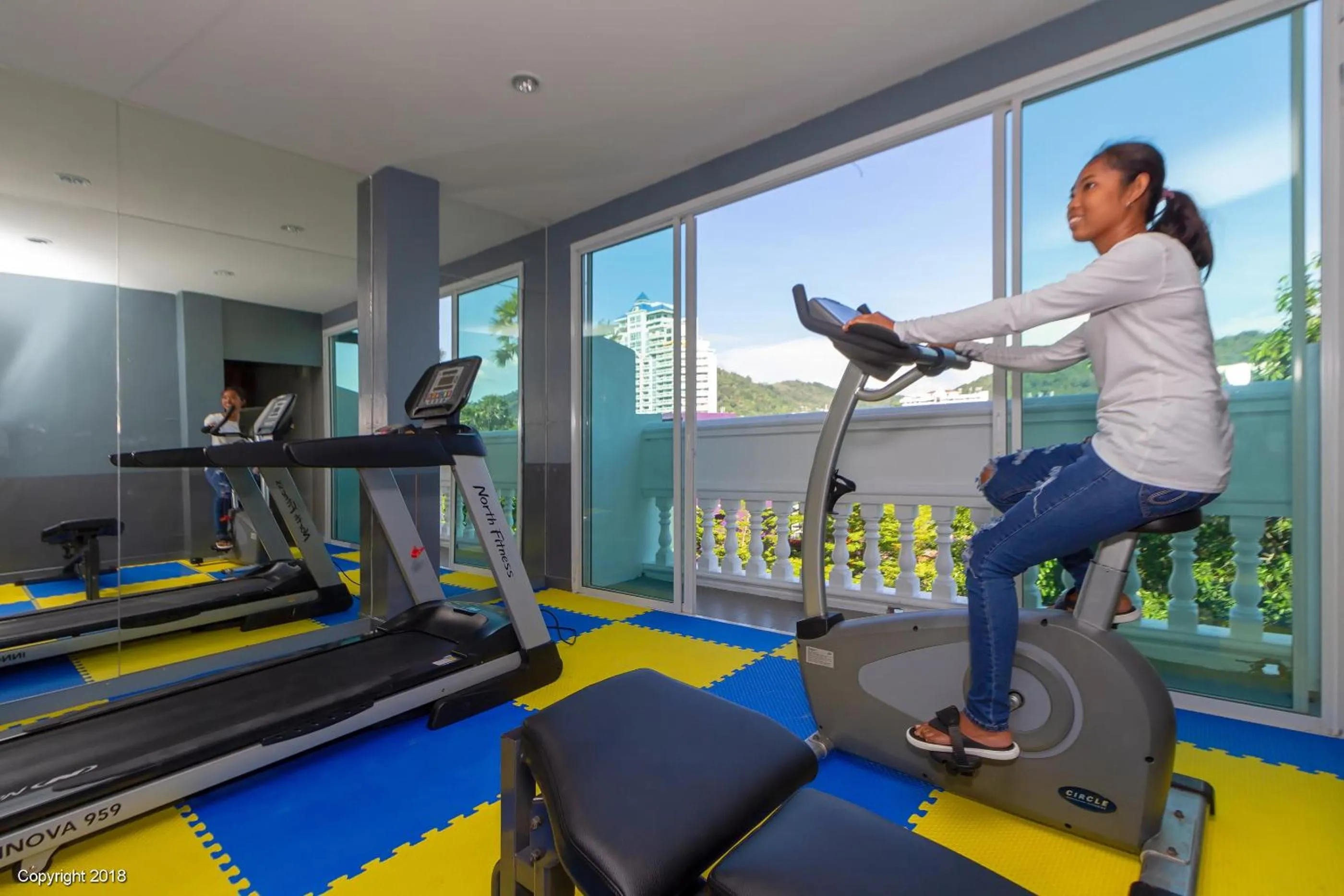 Area and facilities in Modern Living Residence