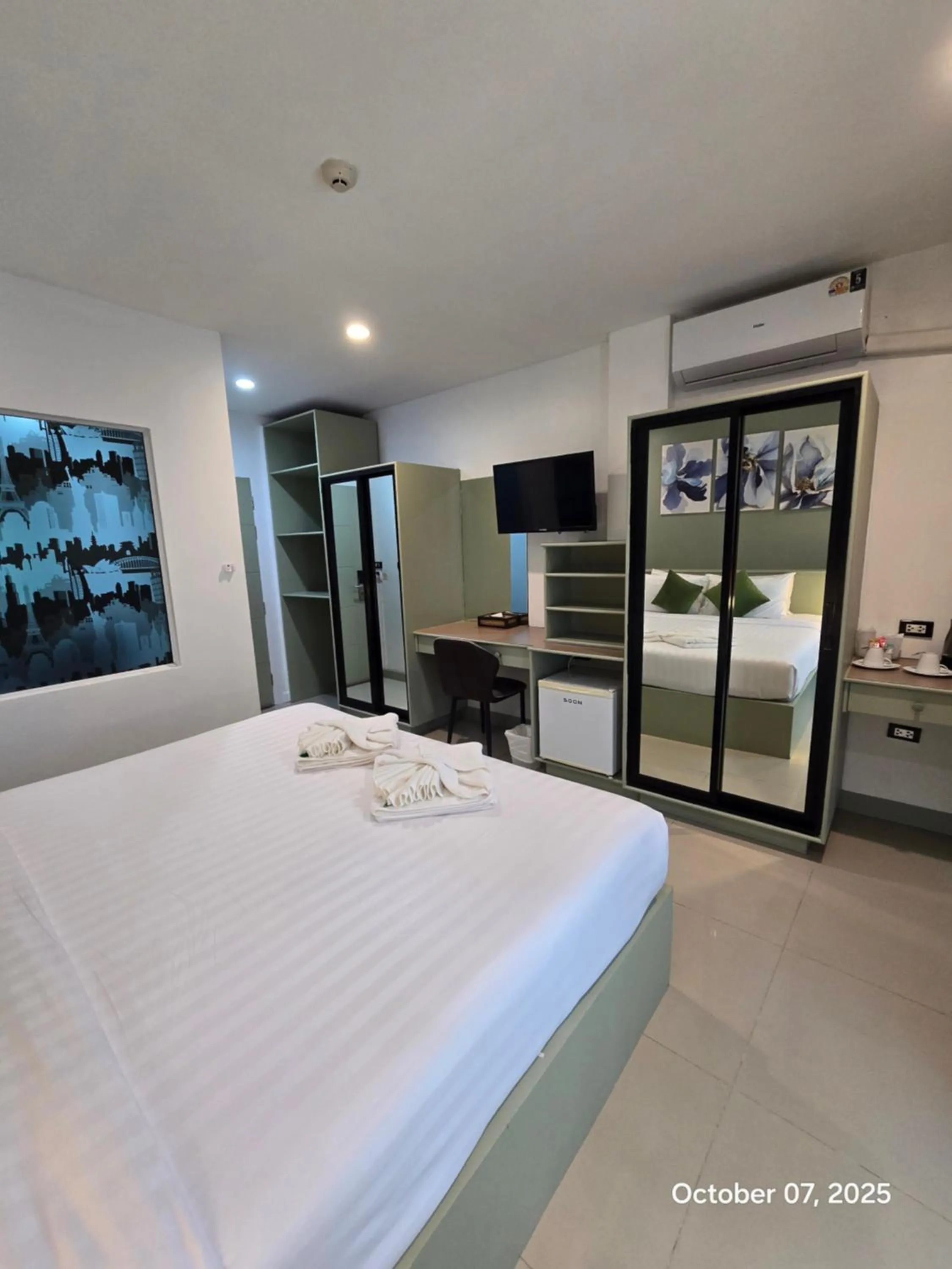 Photo of the whole room, Bed in Modern Living Residence