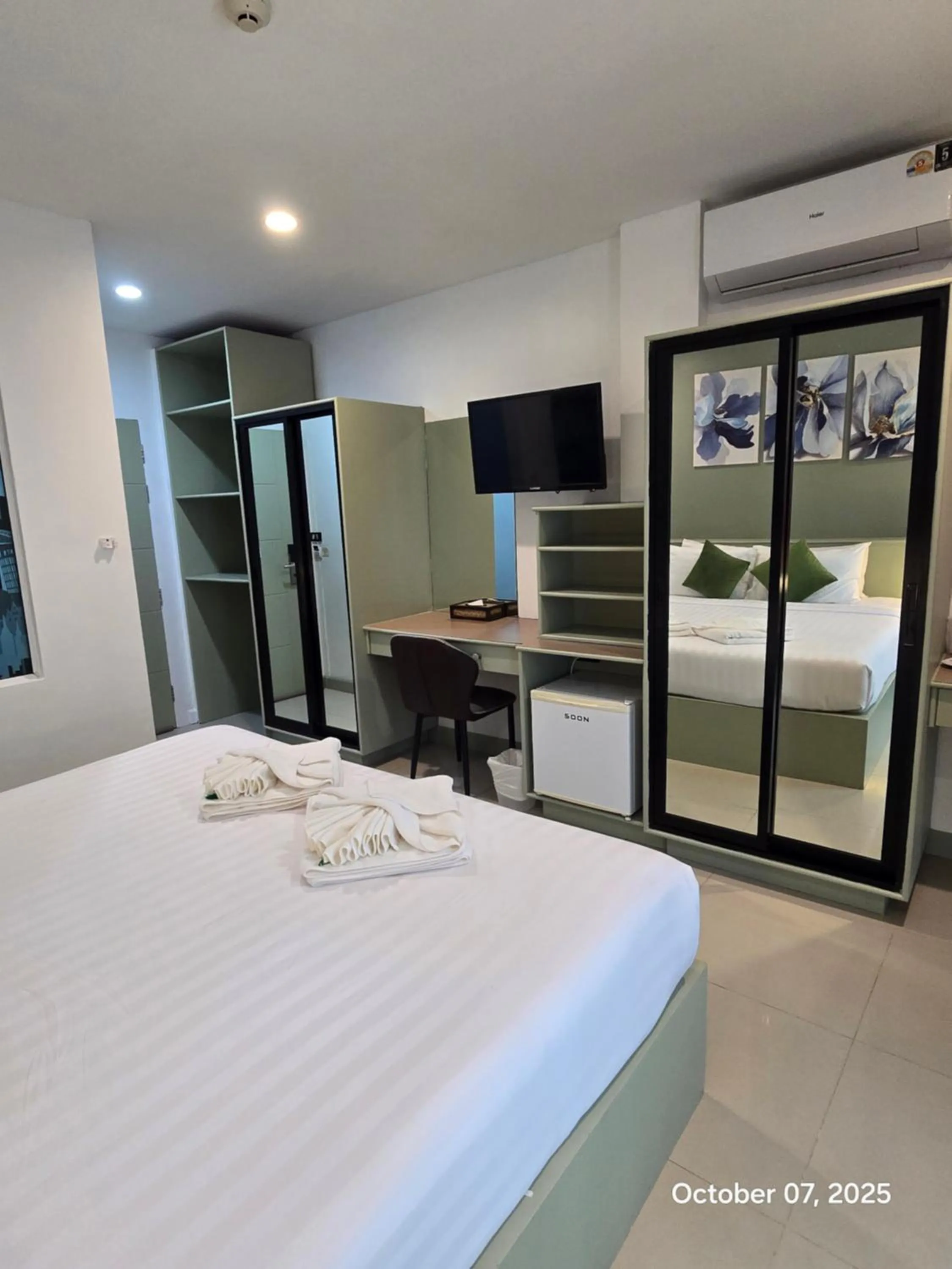 Bedroom, Bed in Modern Living Residence