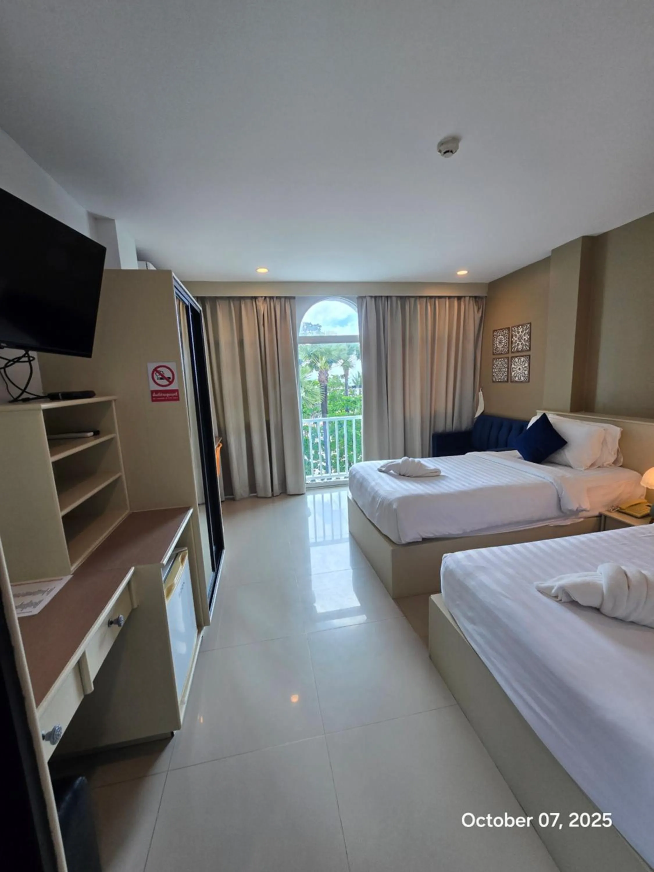 Photo of the whole room, Bed in Modern Living Residence