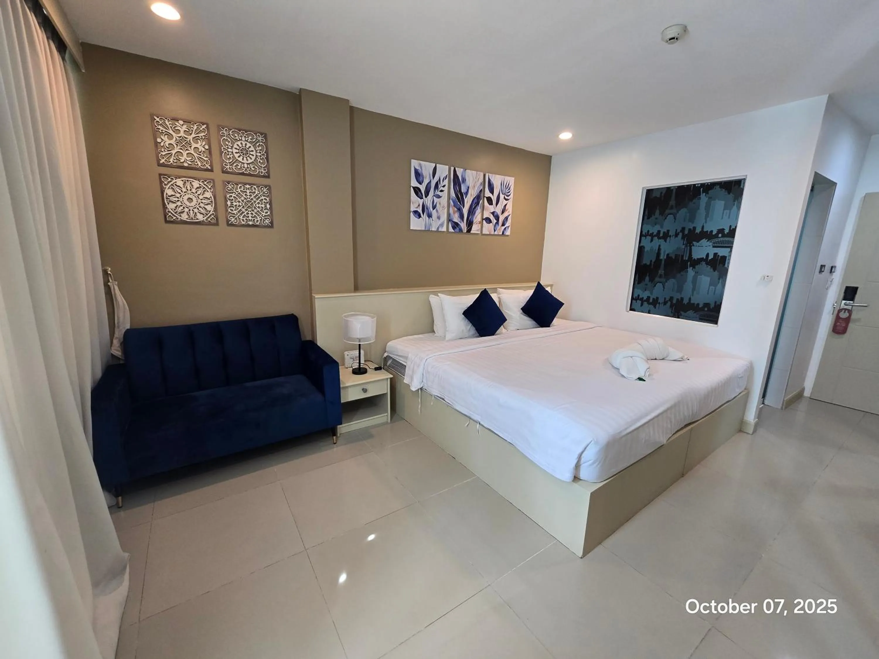 Decorative detail, Bed in Modern Living Residence