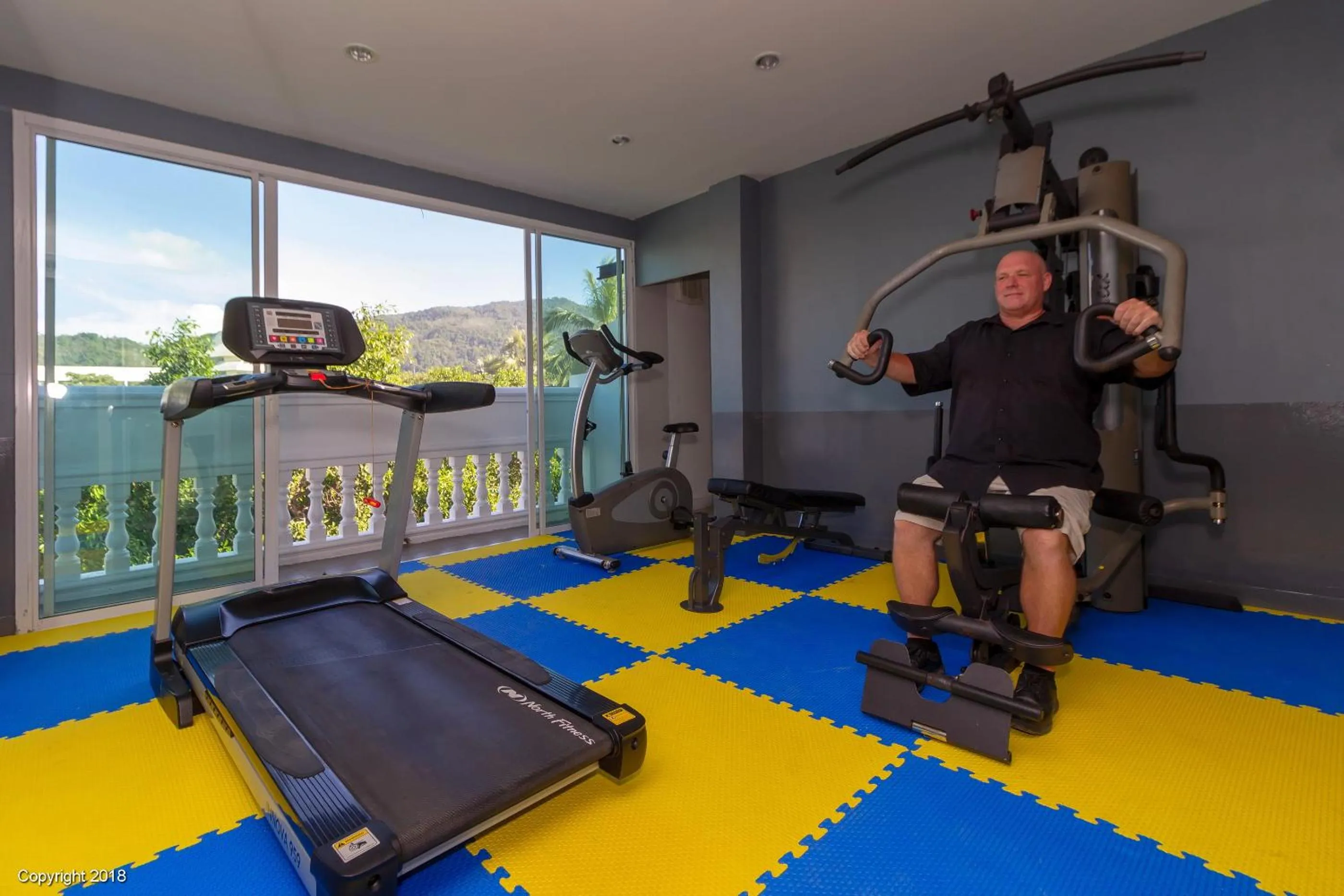 Area and facilities in Modern Living Residence