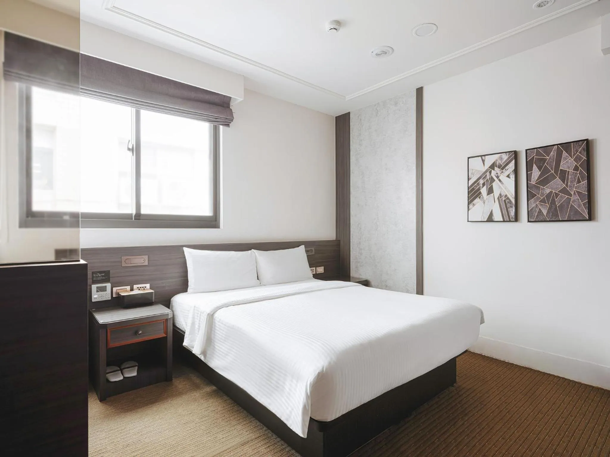 Photo of the whole room, Bed in Dream Mansion Hotel