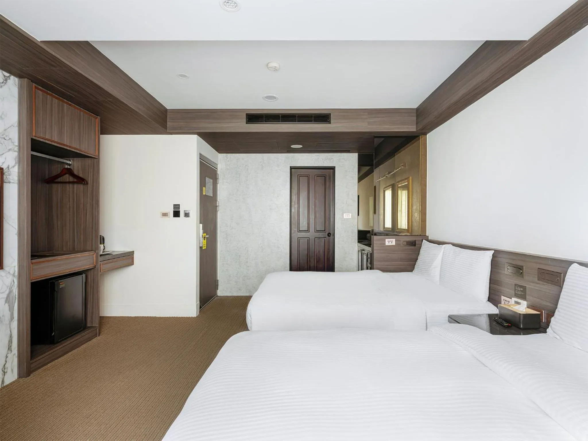 Photo of the whole room, Bed in Dream Mansion Hotel