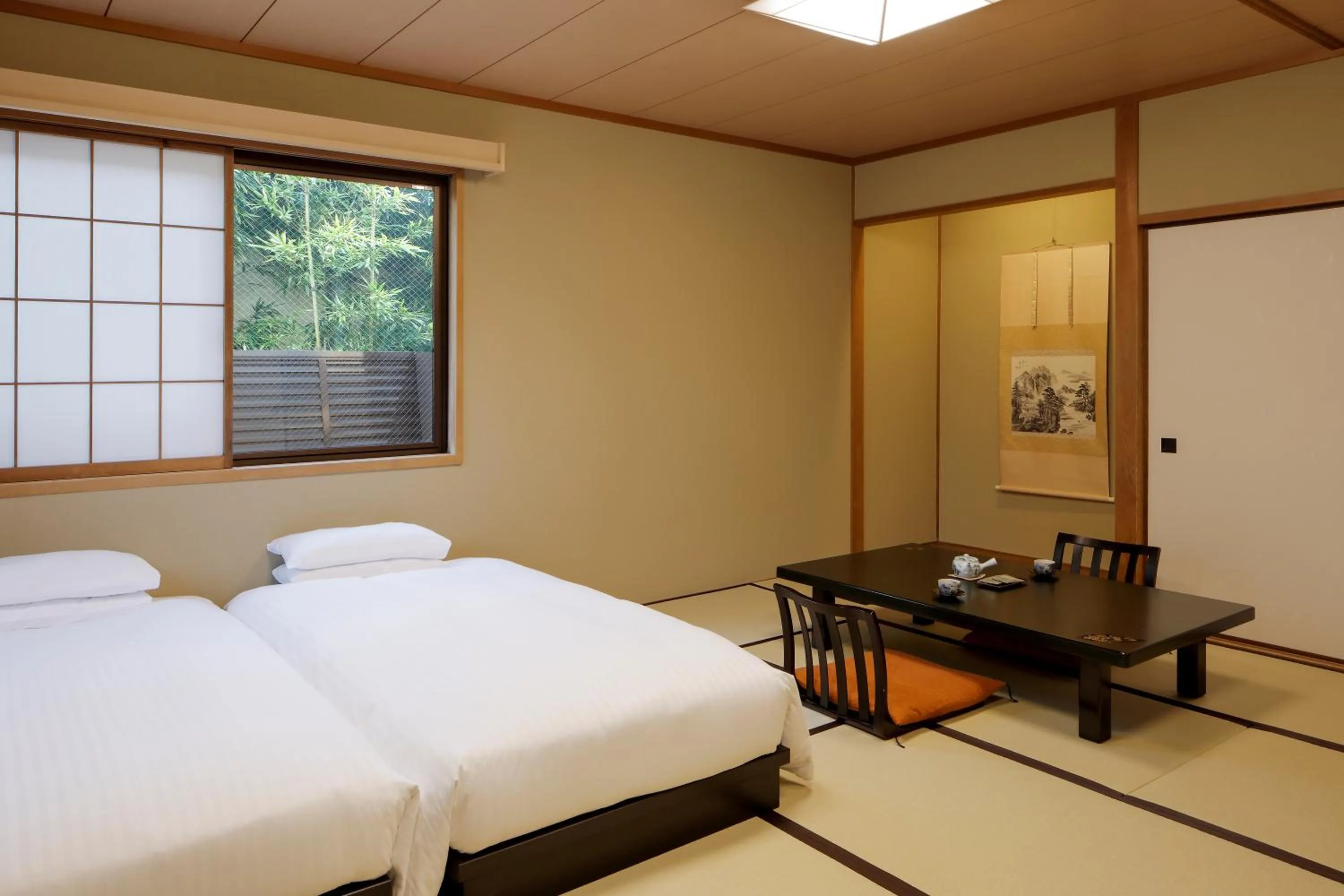 Bed in Gion Ryokan Karaku