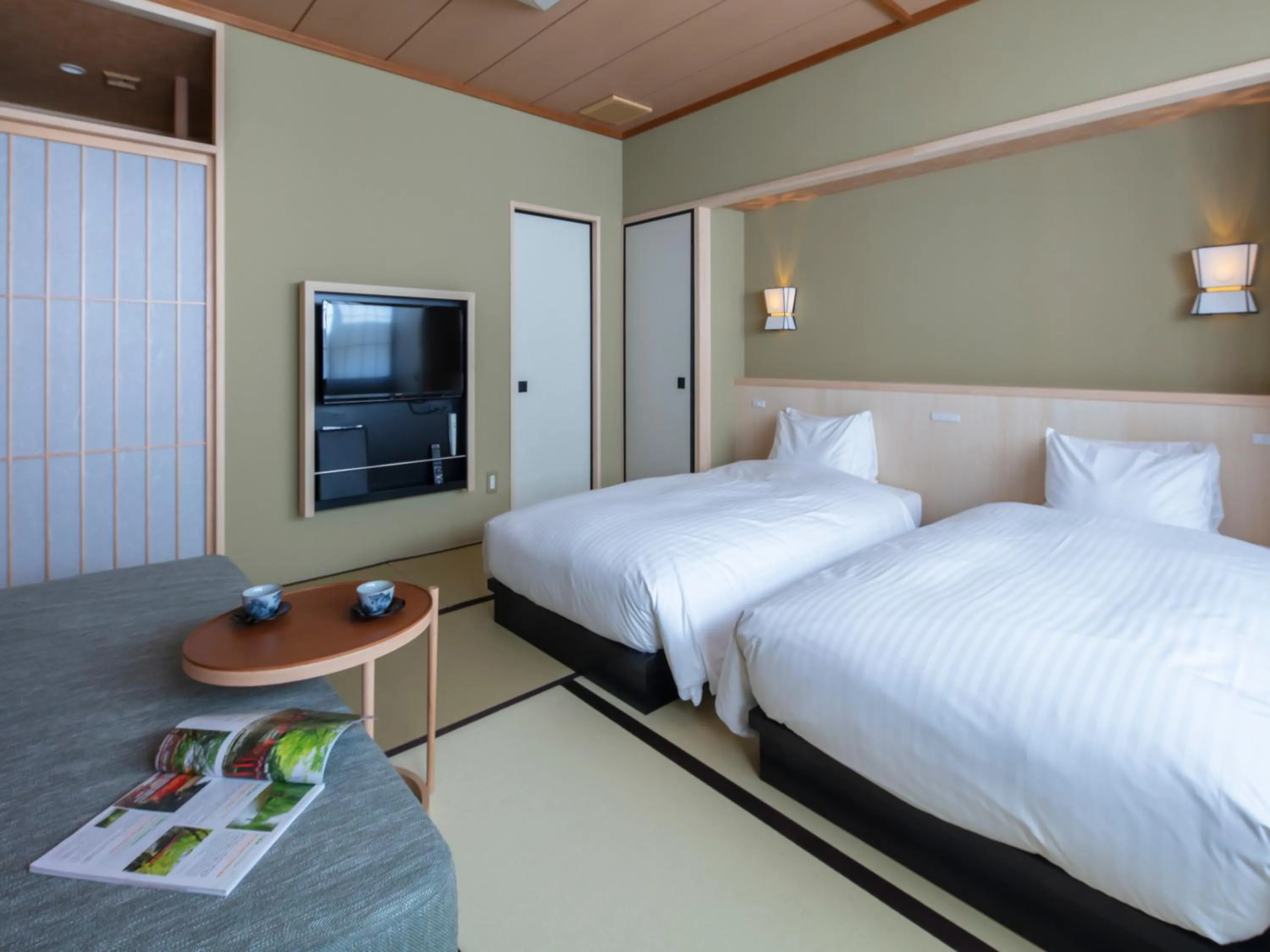 Bed in Gion Ryokan Karaku