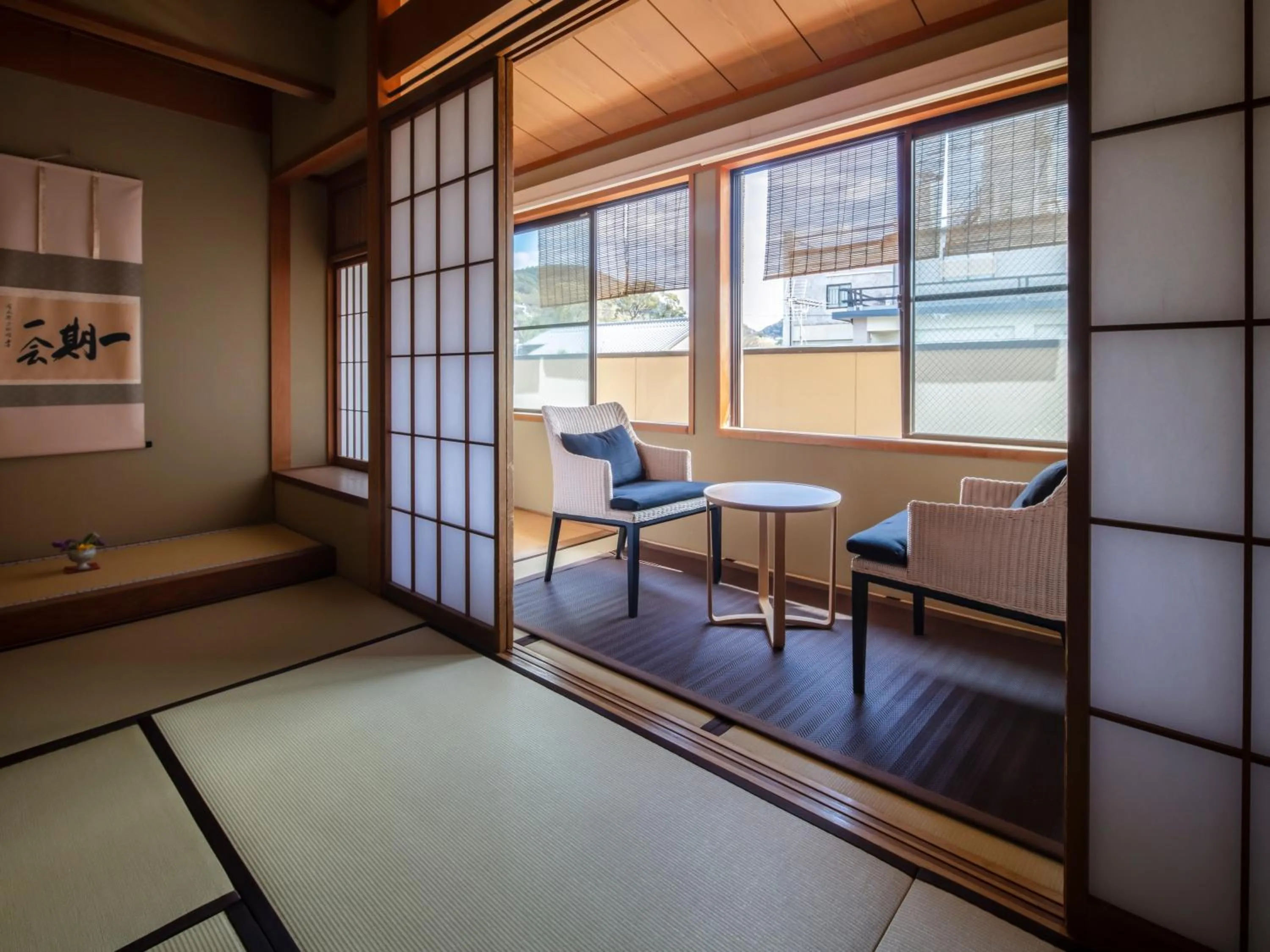 Photo of the whole room in Gion Ryokan Karaku