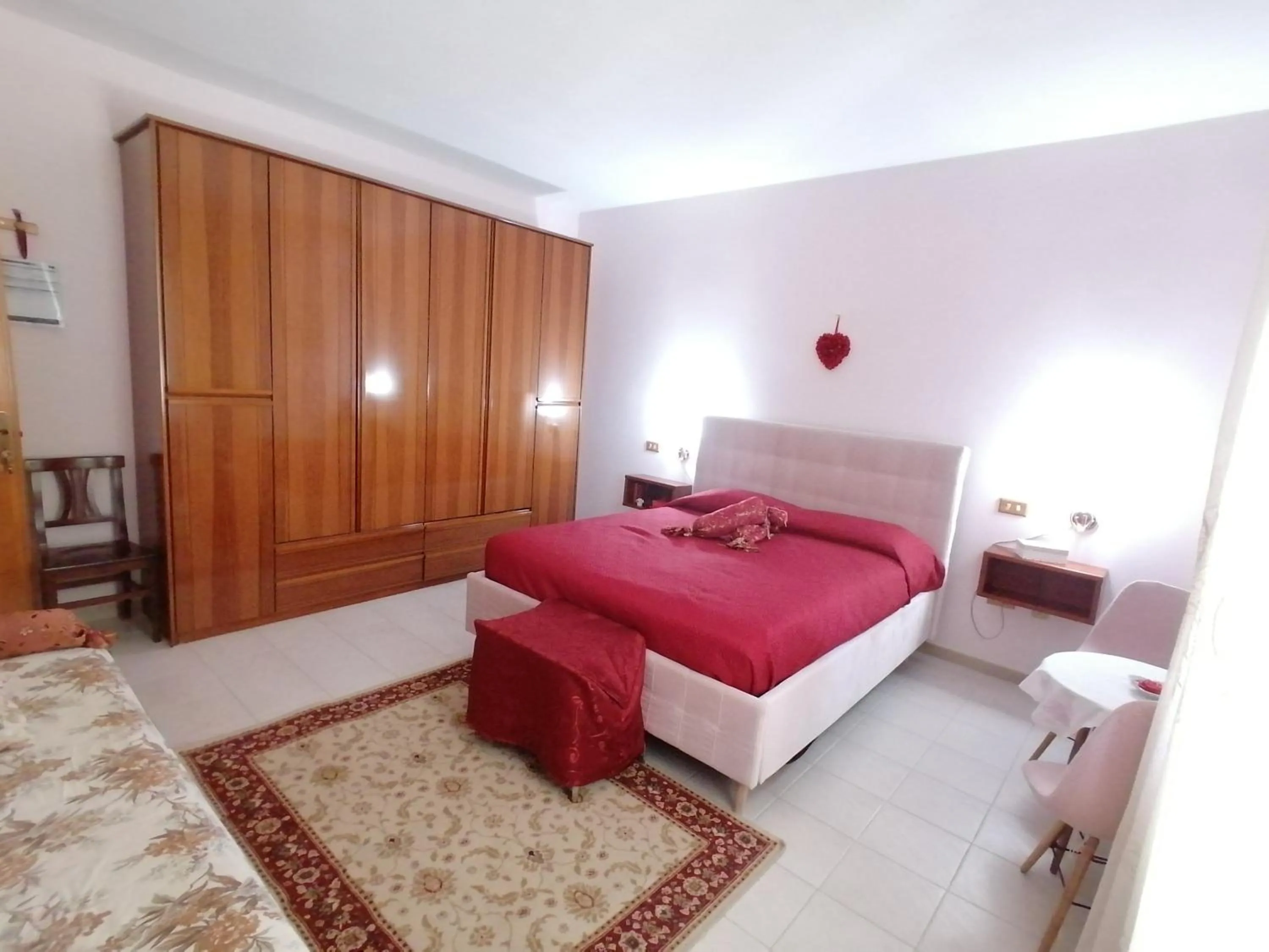 Photo of the whole room, Bed in B&B Lo Smeraldo