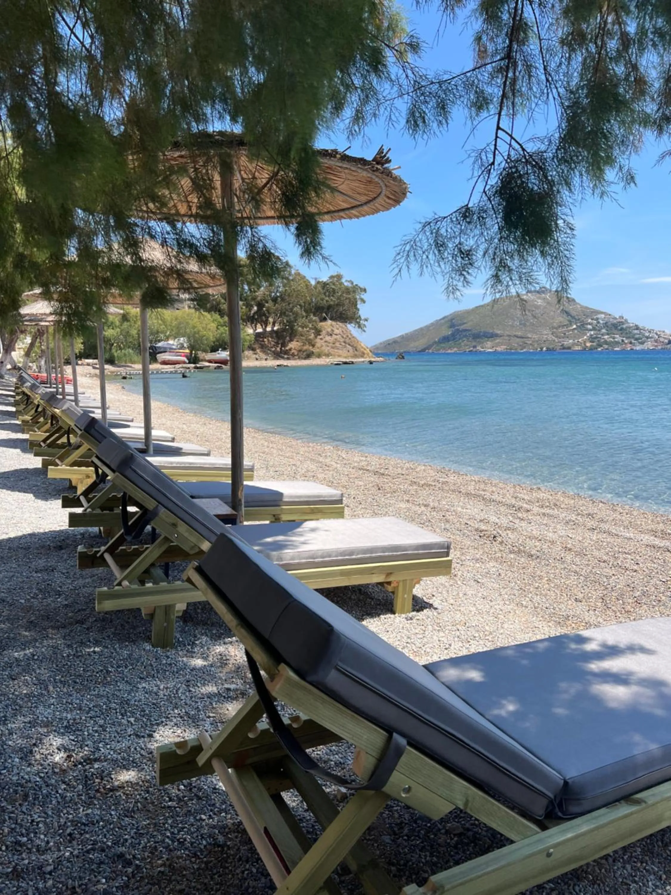 Beach in Alidian bay Suites Leros