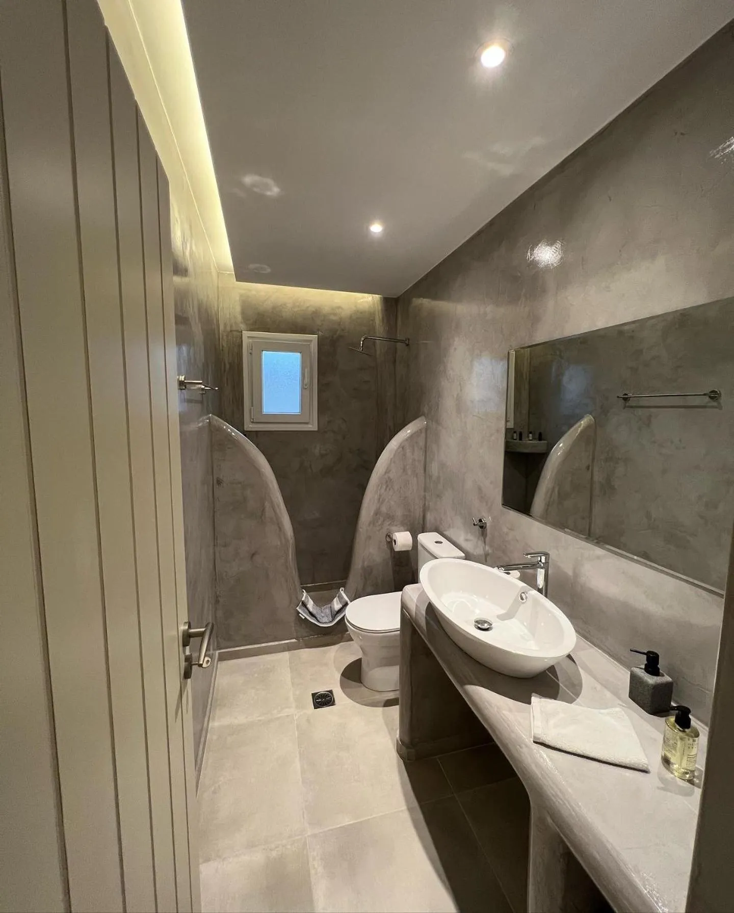 Alidian bay Suites Leros