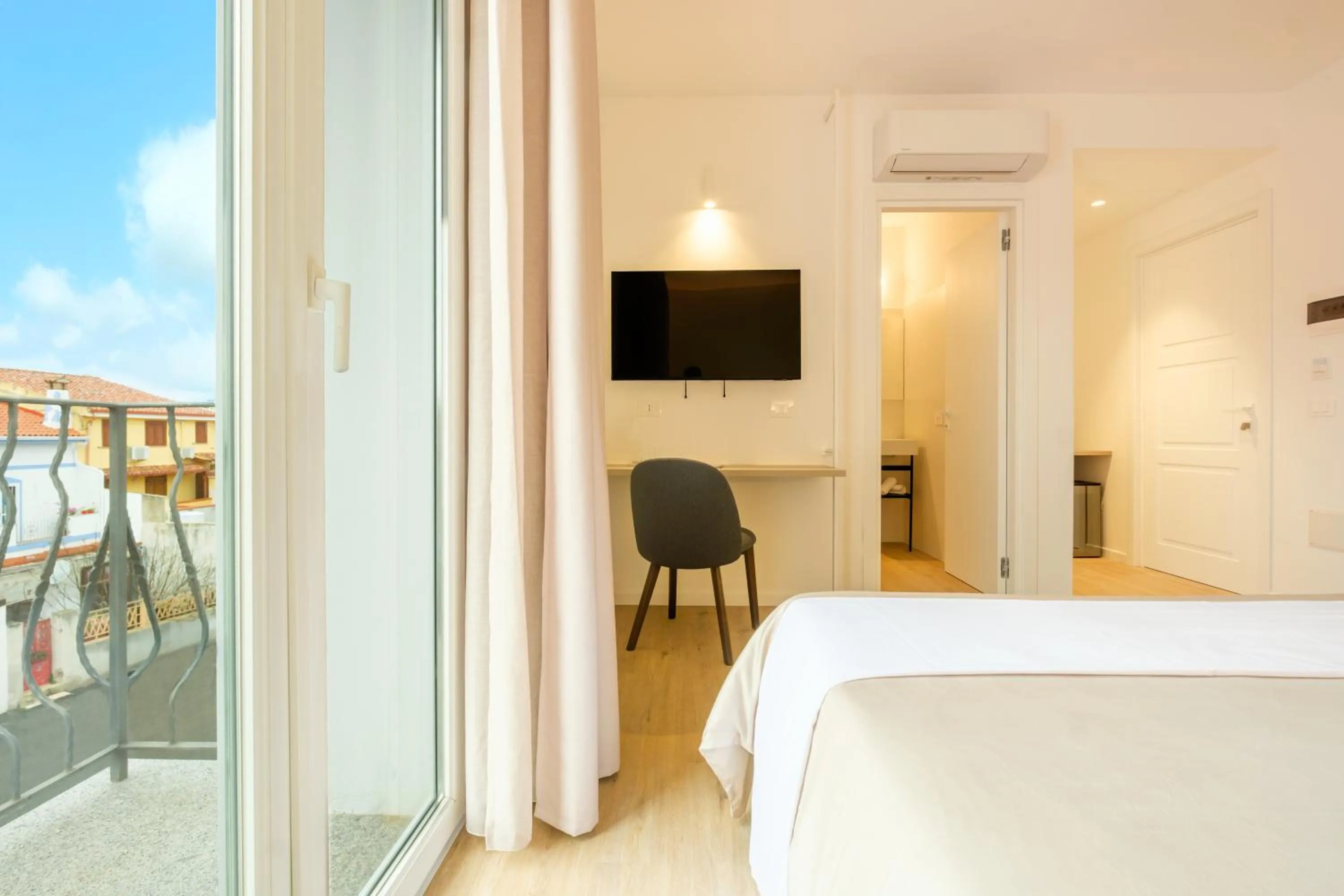 Photo of the whole room in Hotel Solki