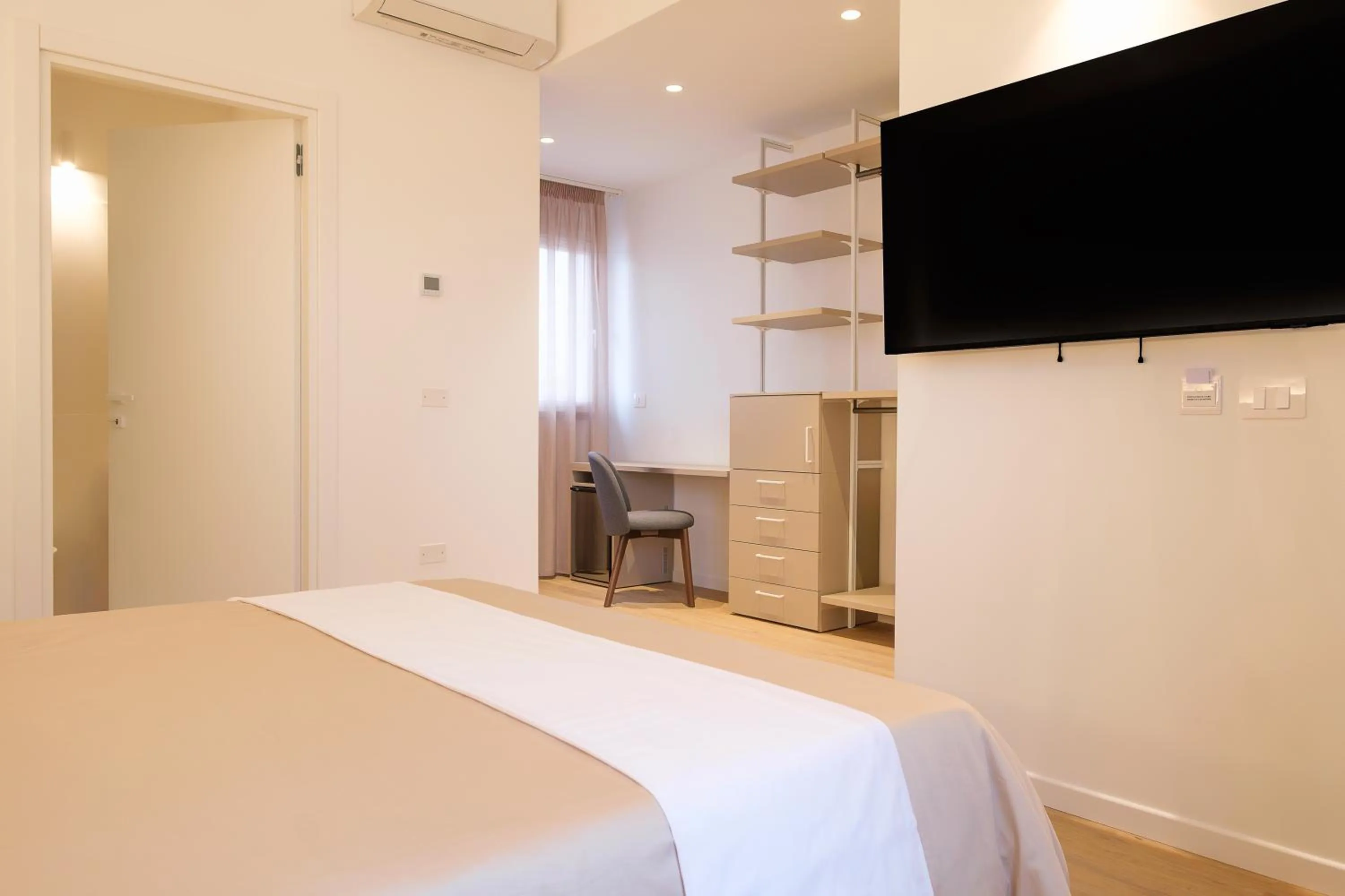 Photo of the whole room in Hotel Solki