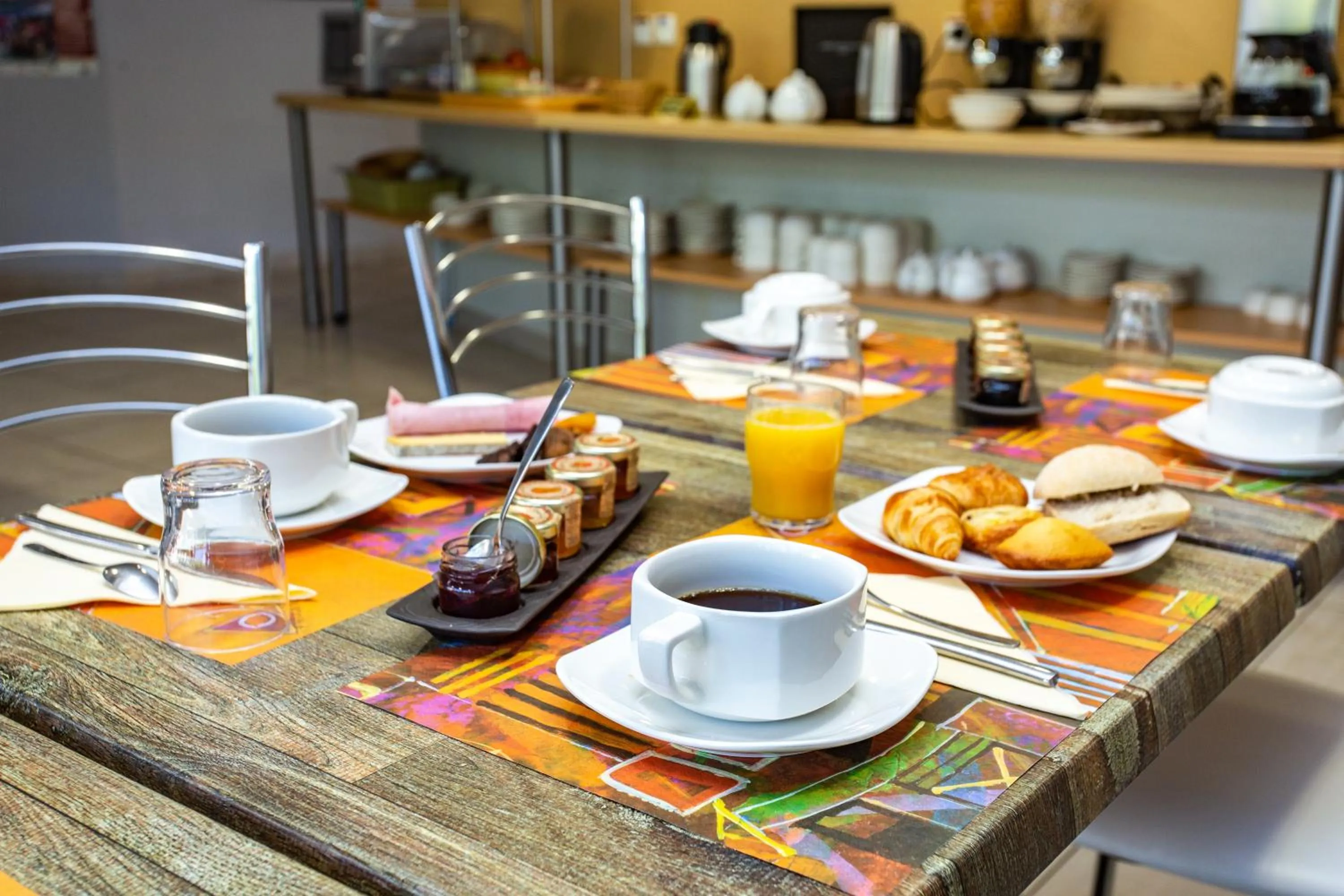 Hotel The Originals Tours Sud Pic Epeiche (ex Inter-Hotel)