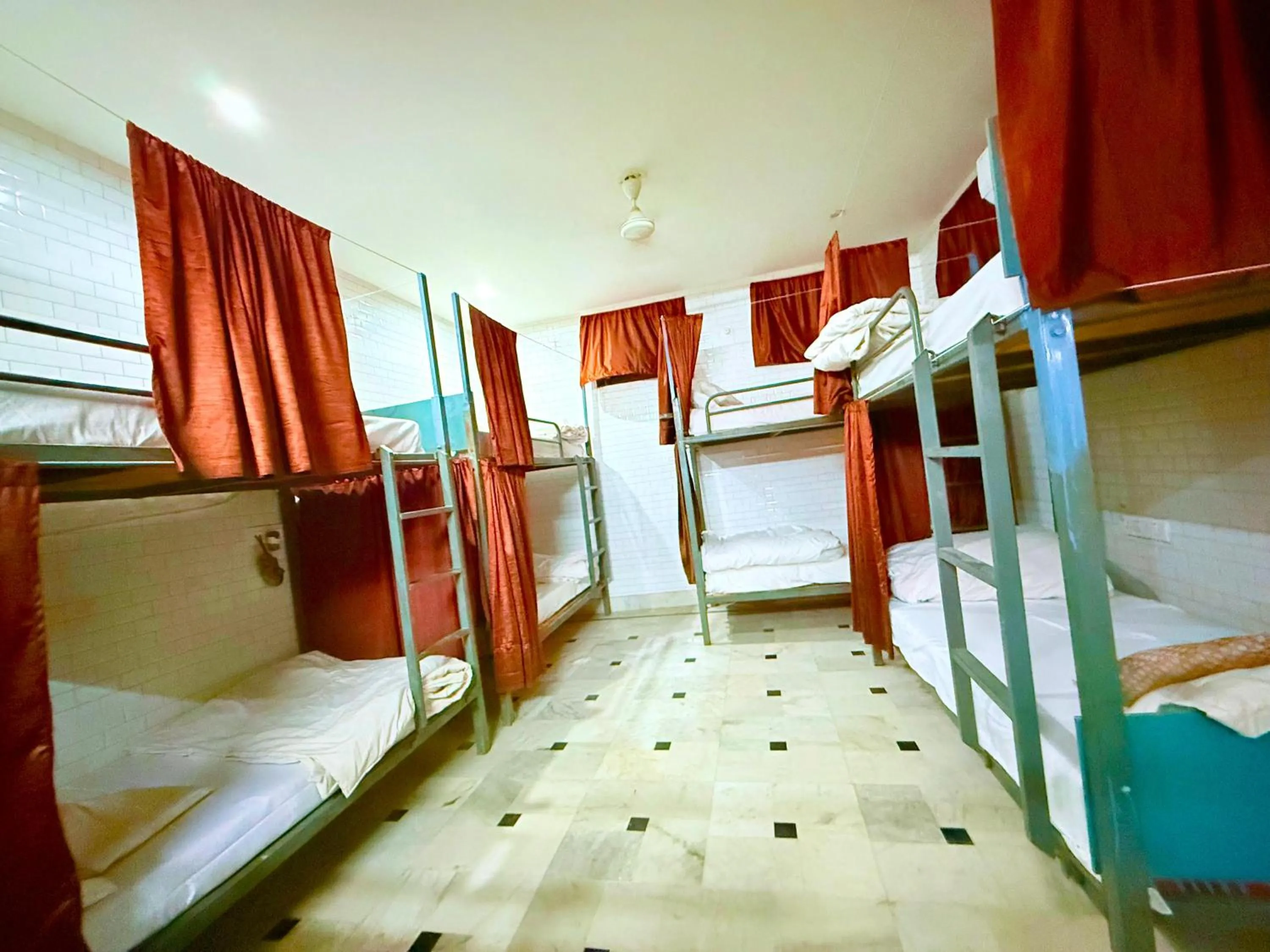 Bedroom, Bed in Wonbin Safari Jaisalmer