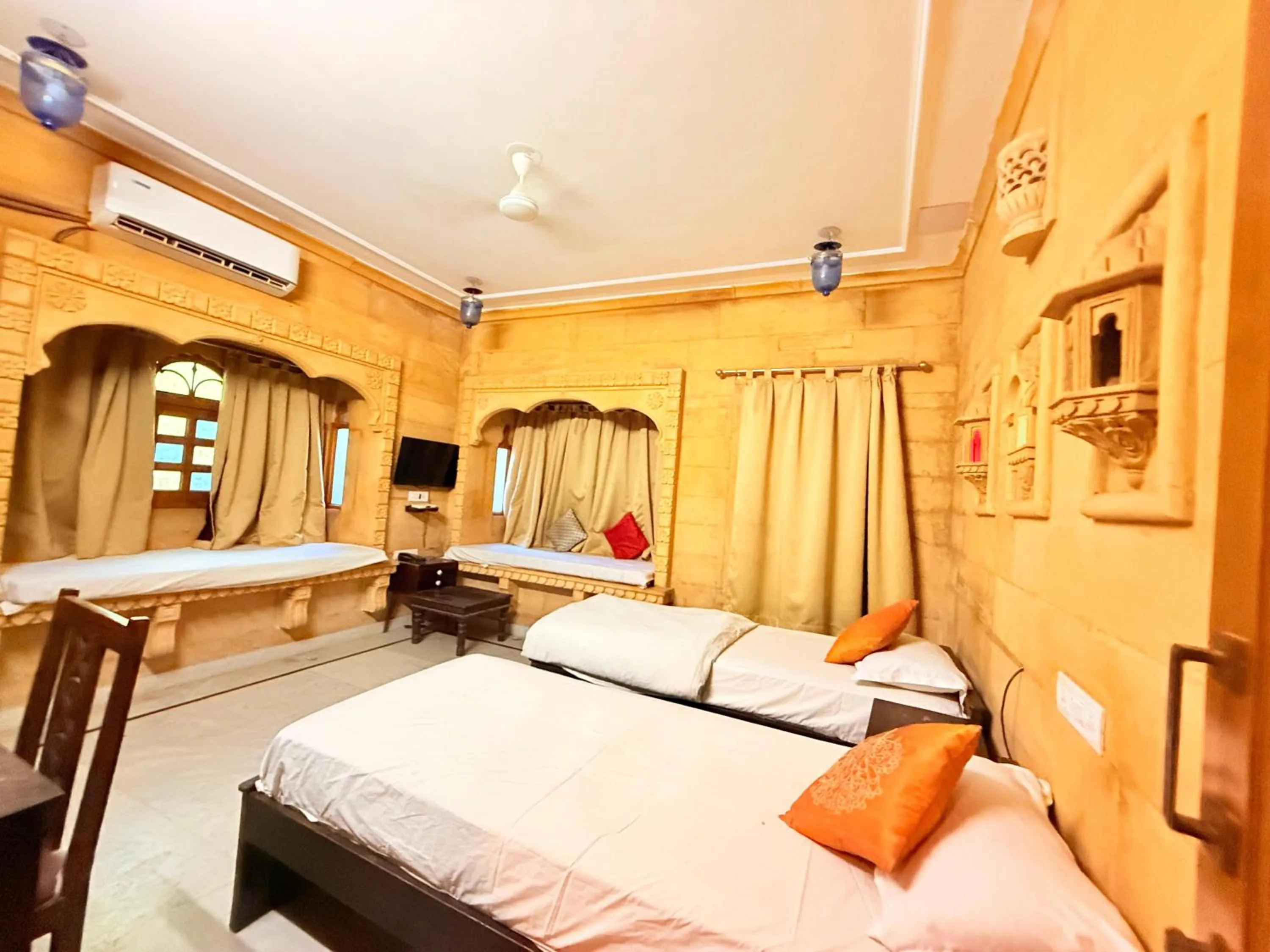 TV and multimedia, Bed in Wonbin Safari Jaisalmer