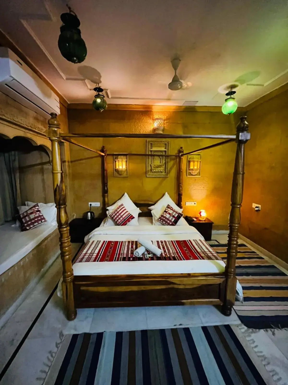 Suite with Balcony - single occupancy in Wonbin Safari Jaisalmer Suite with Balcony - single occupancy in Wonbin Safari Jaisalmer