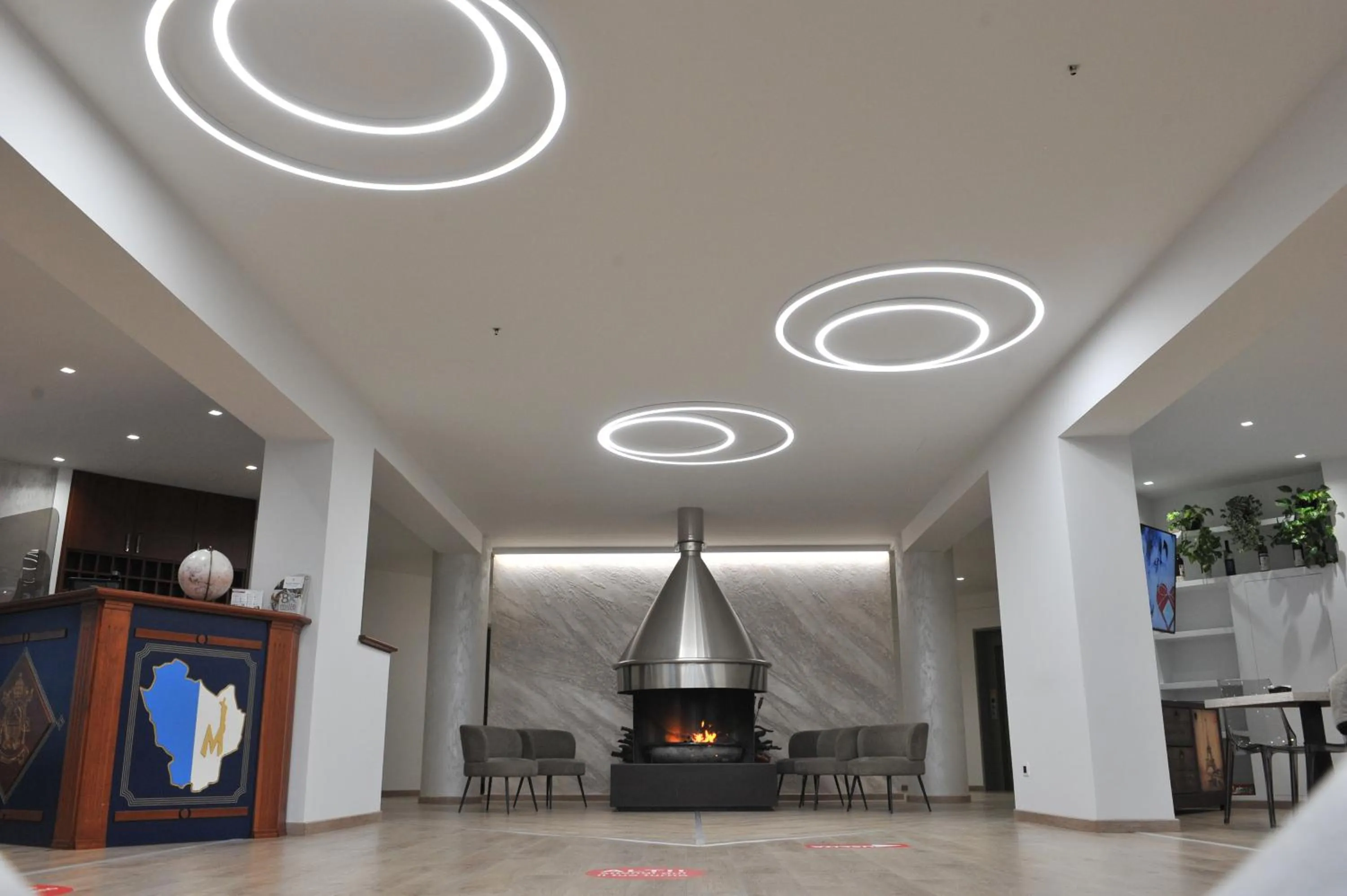 Lobby or reception in Hotel Theotokos