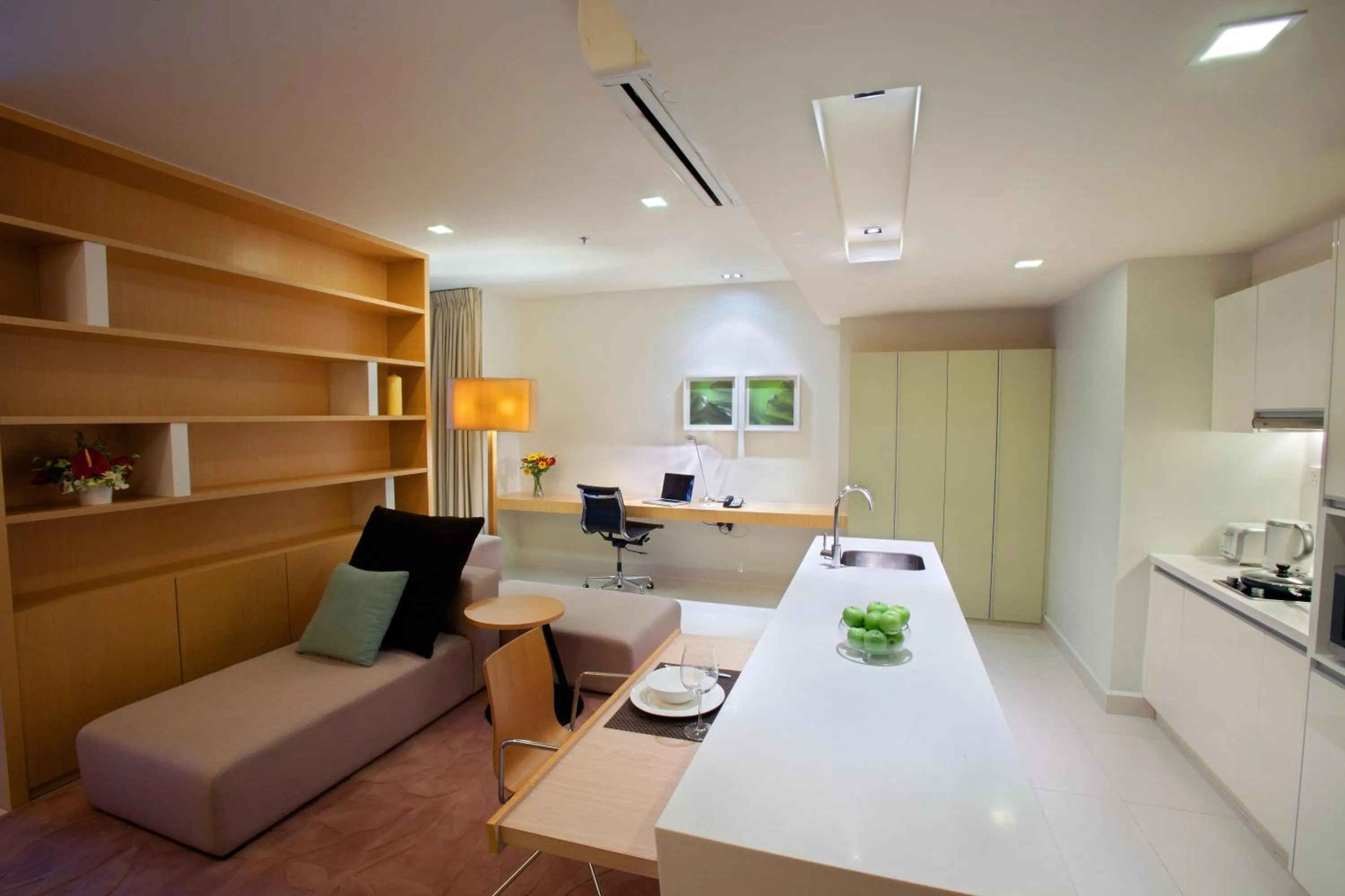 Kitchen or kitchenette in PARKROYAL Serviced Suites Kuala Lumpur