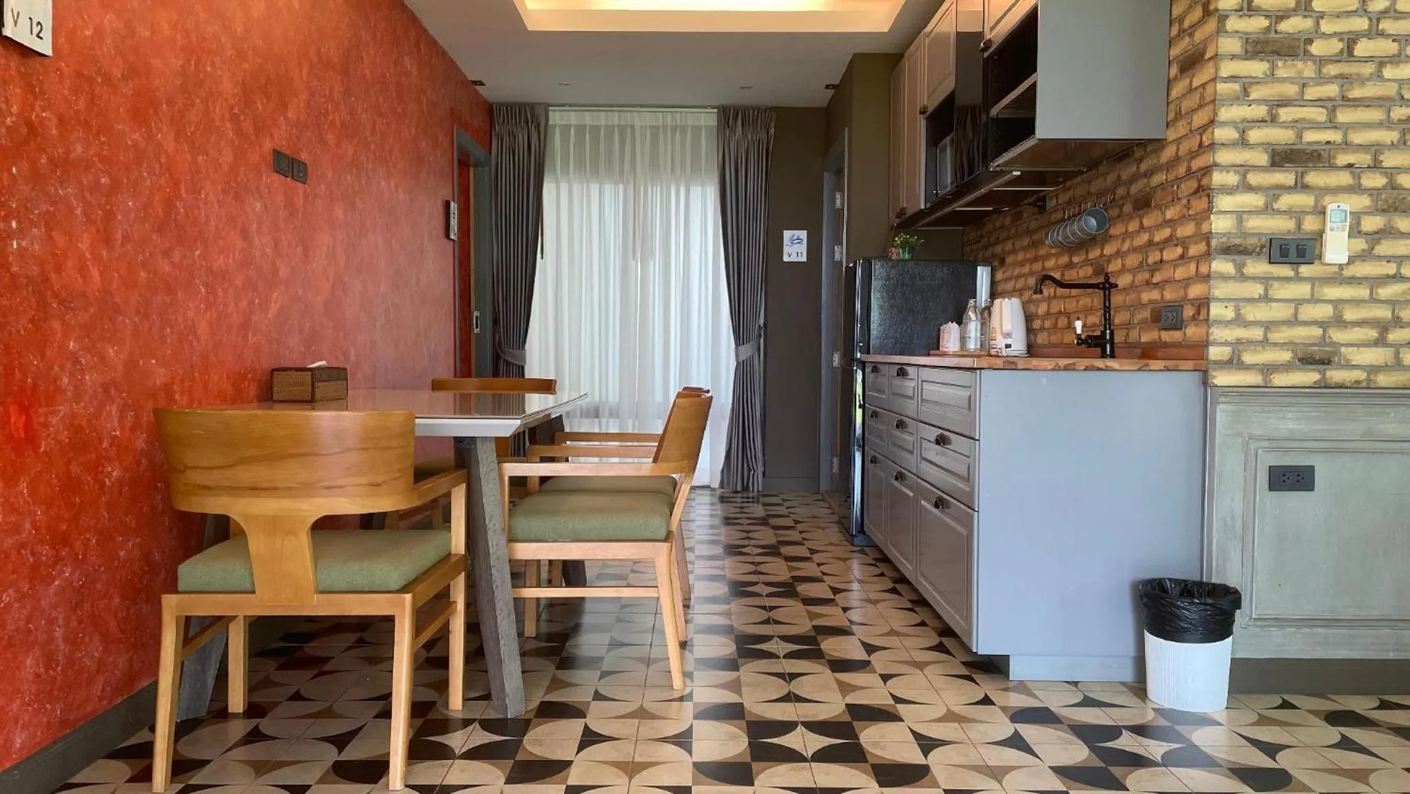 Dining area in La Isla Pranburi Beach Resort