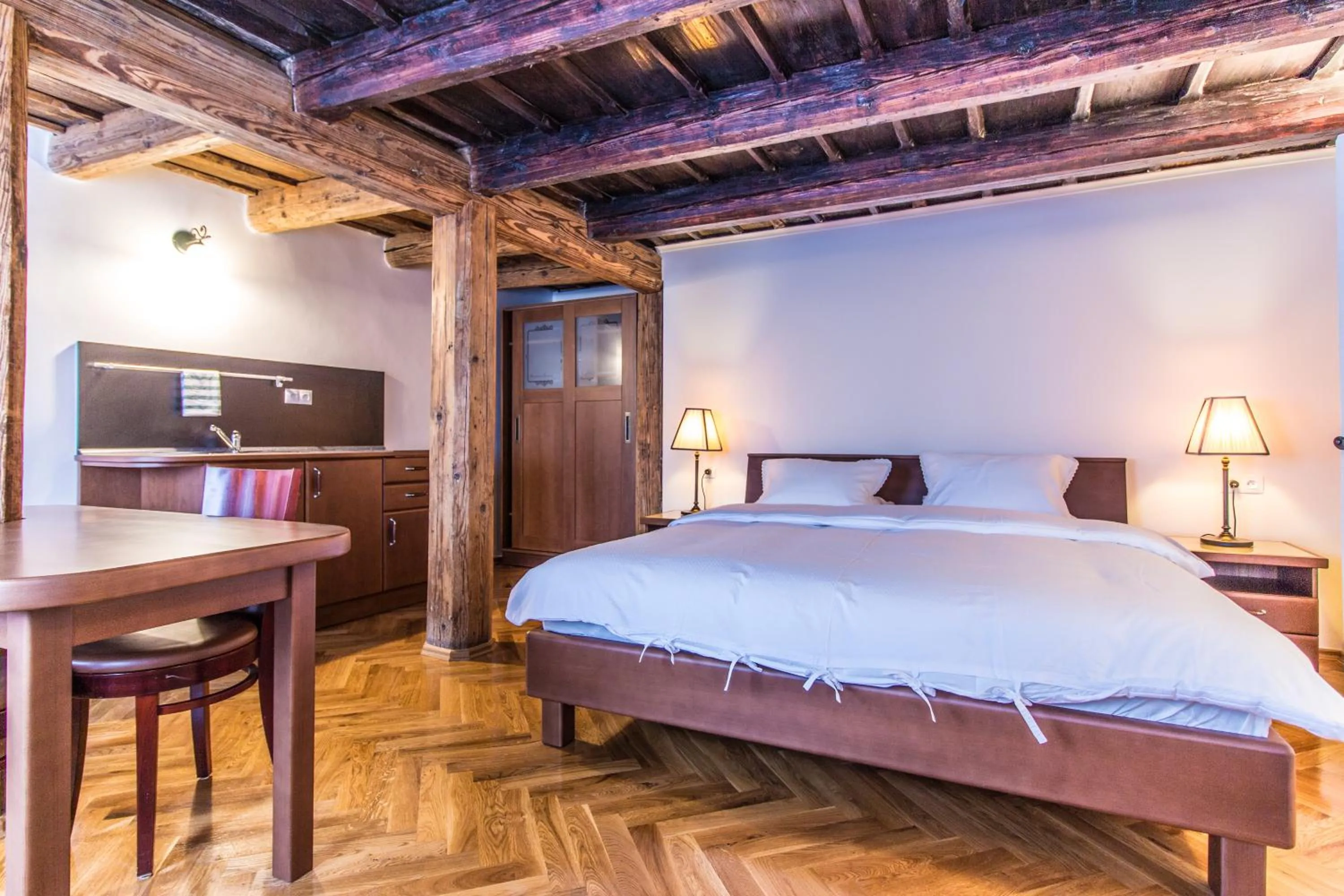 Bedroom, Bed in Residence Thunovska