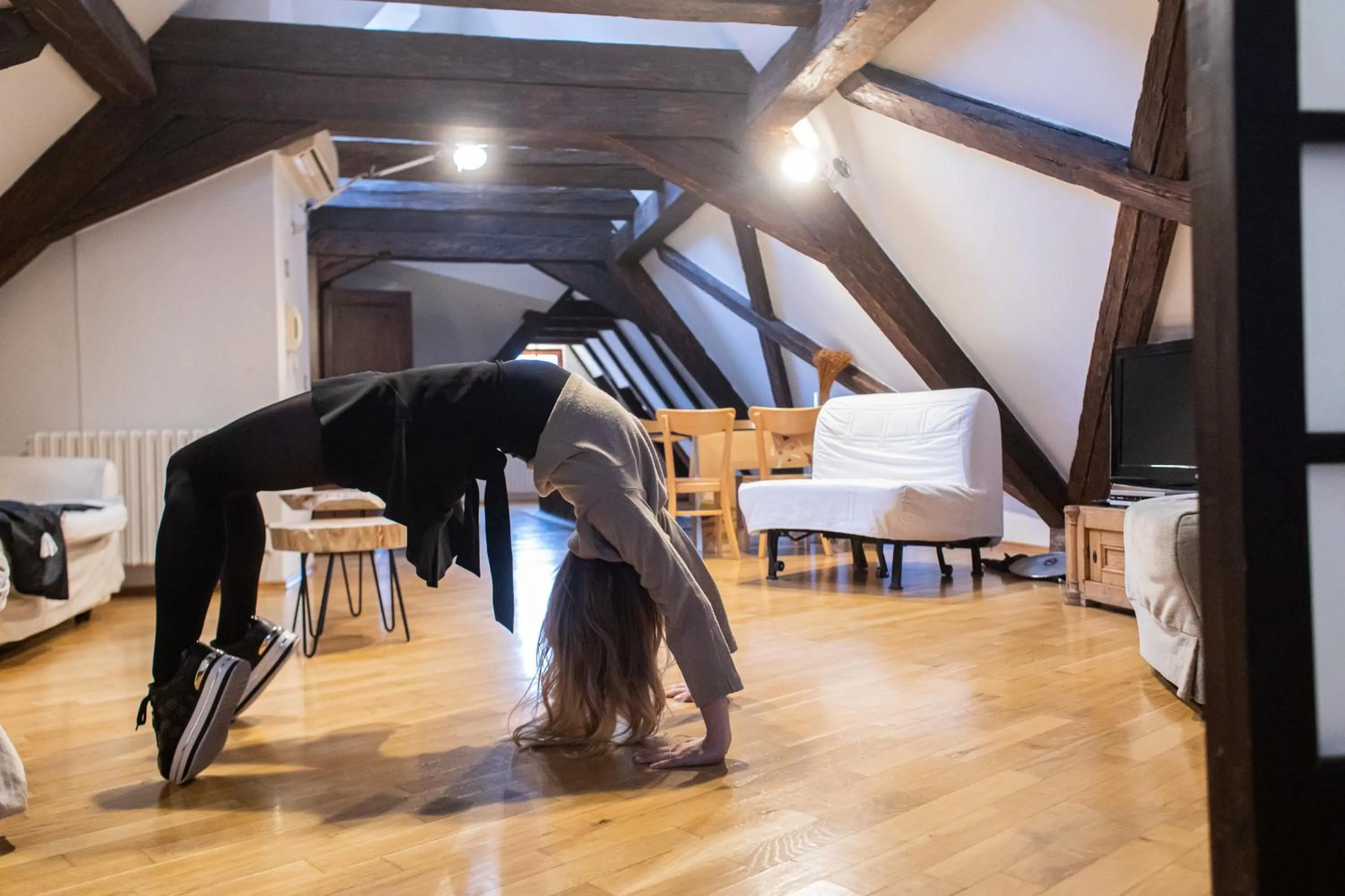 People in Residence Thunovska