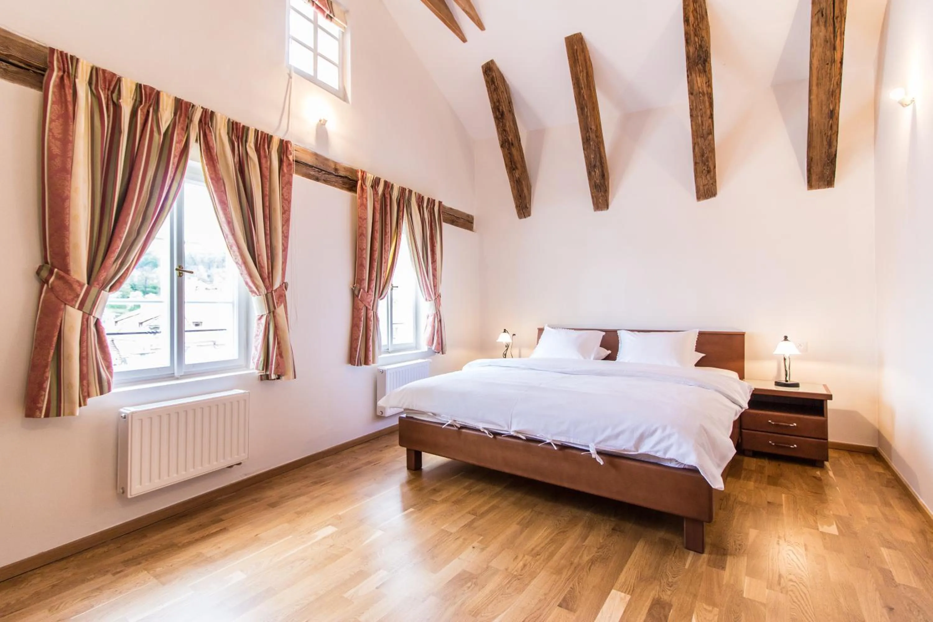 Bedroom, Bed in Residence Thunovska