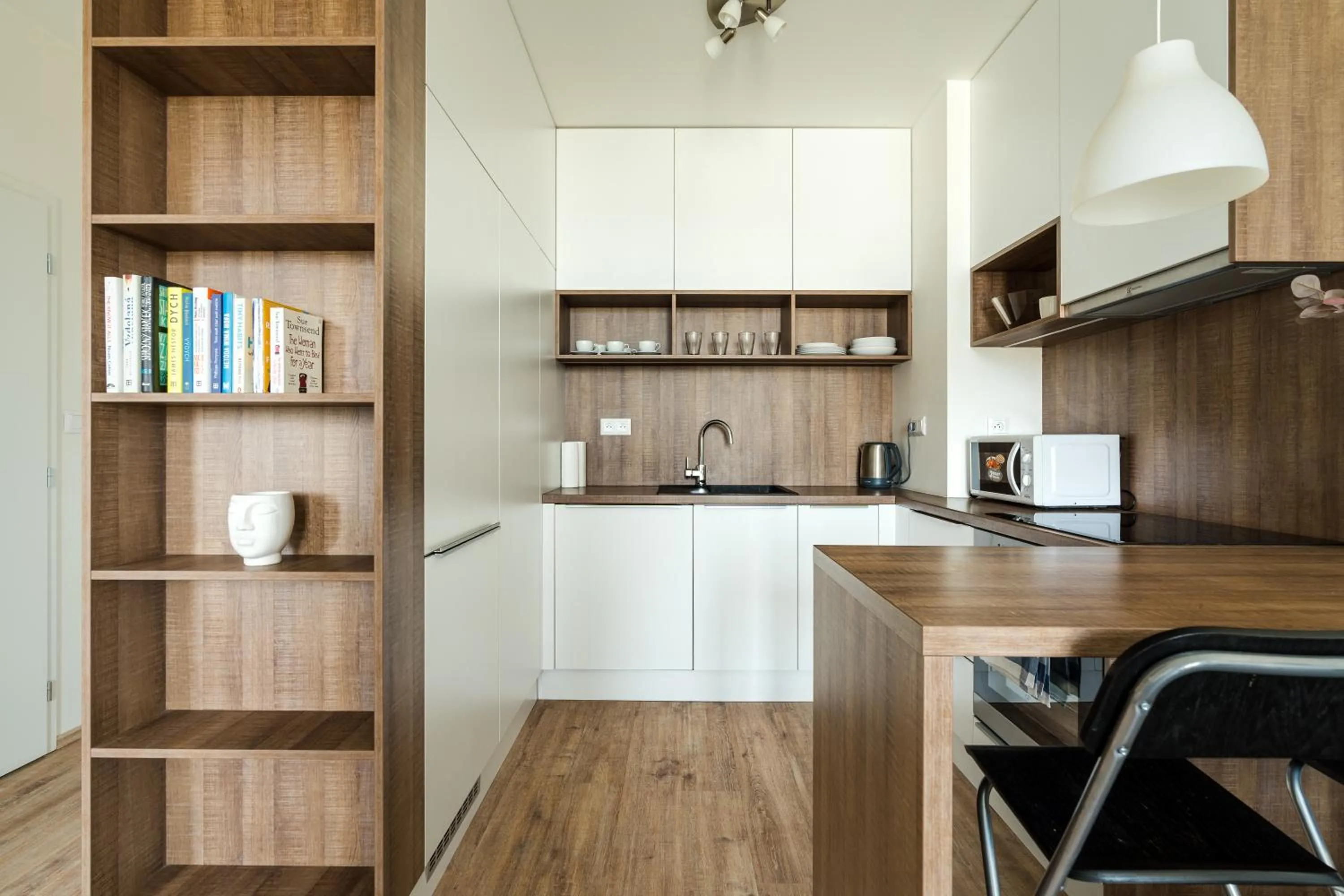 Kitchen or kitchenette in Apollis Business&Budget by Ambiente