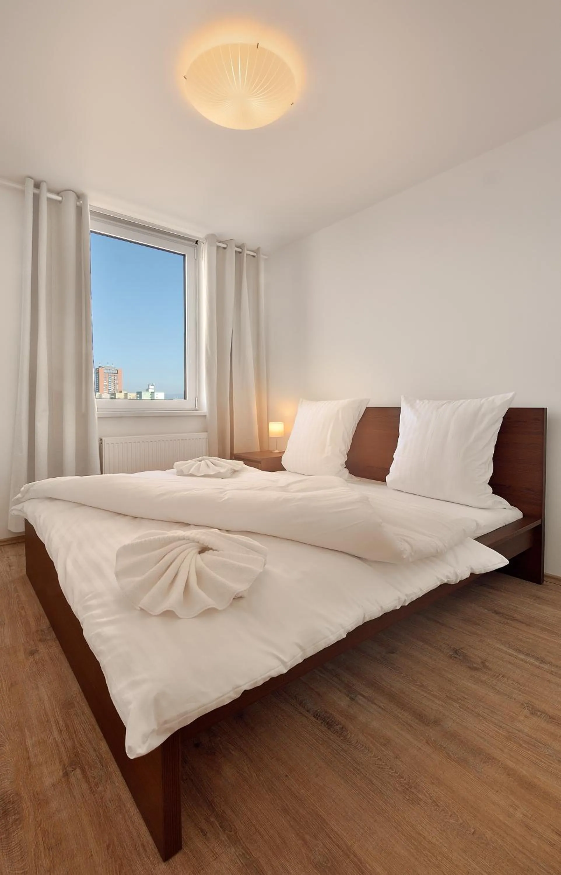 Bedroom, Bed in Apollis Business&Budget by Ambiente