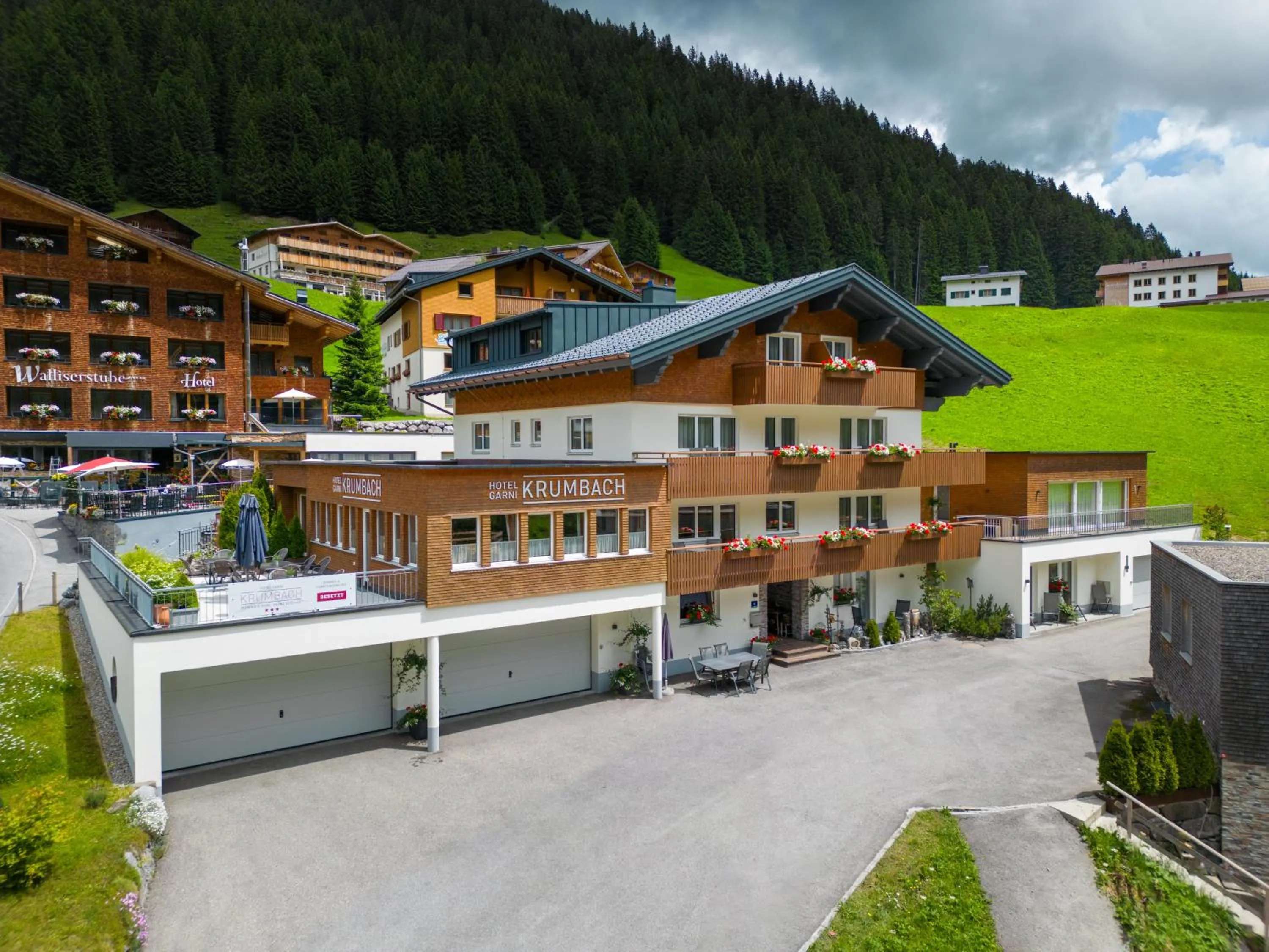 Property building in Hotel Garni Krumbach