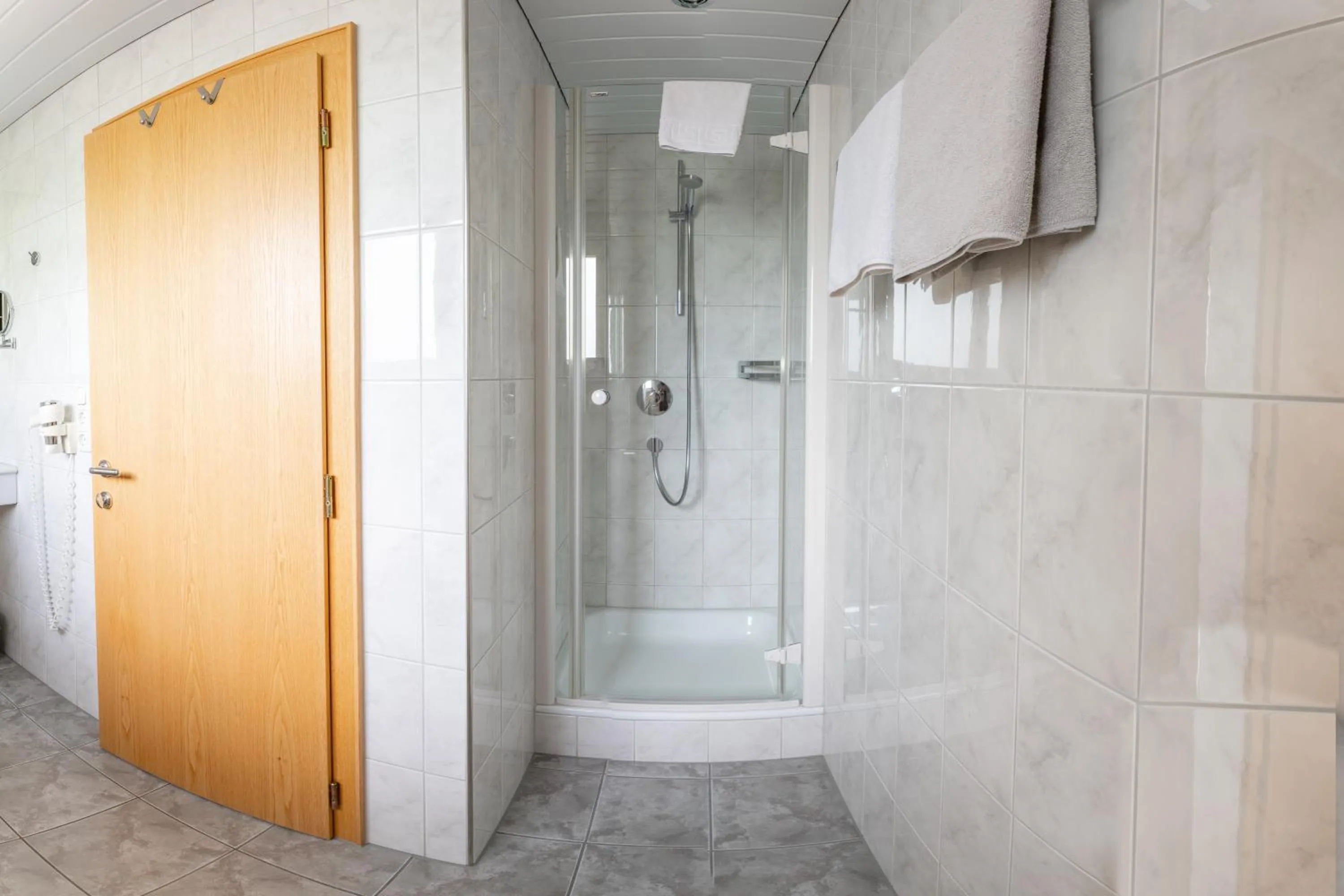 Bathroom in Hotel Garni Krumbach