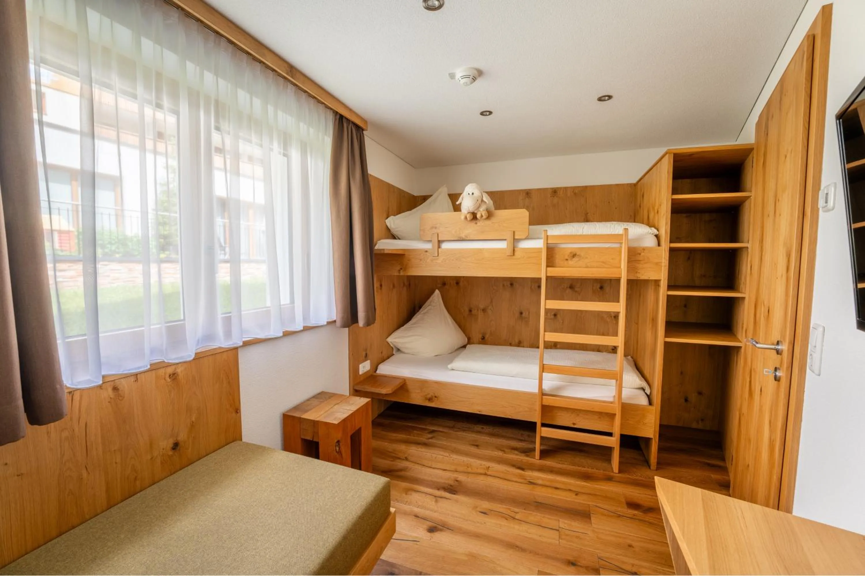 Bedroom, Bed in Hotel Garni Krumbach