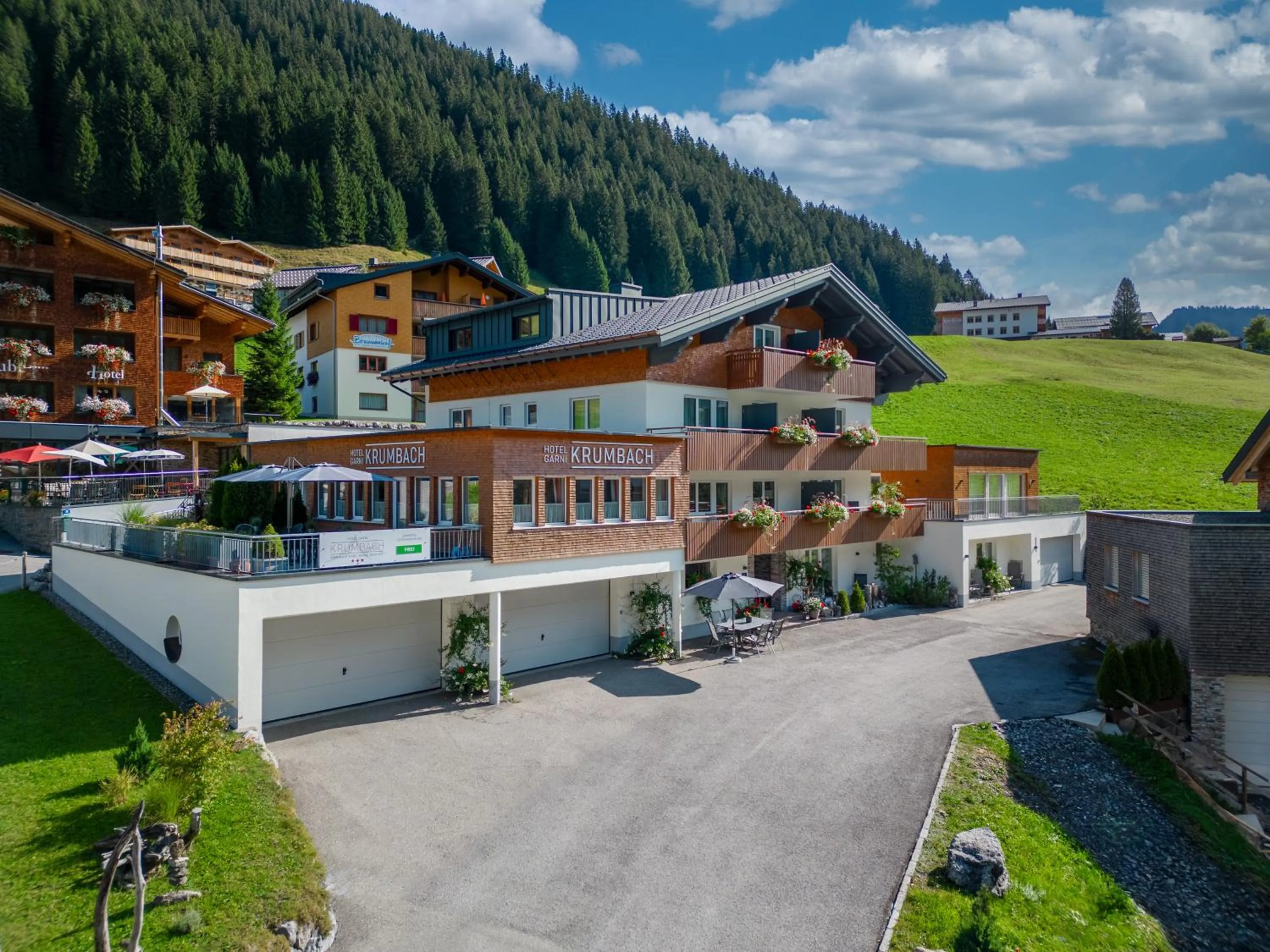 Property building in Hotel Garni Krumbach
