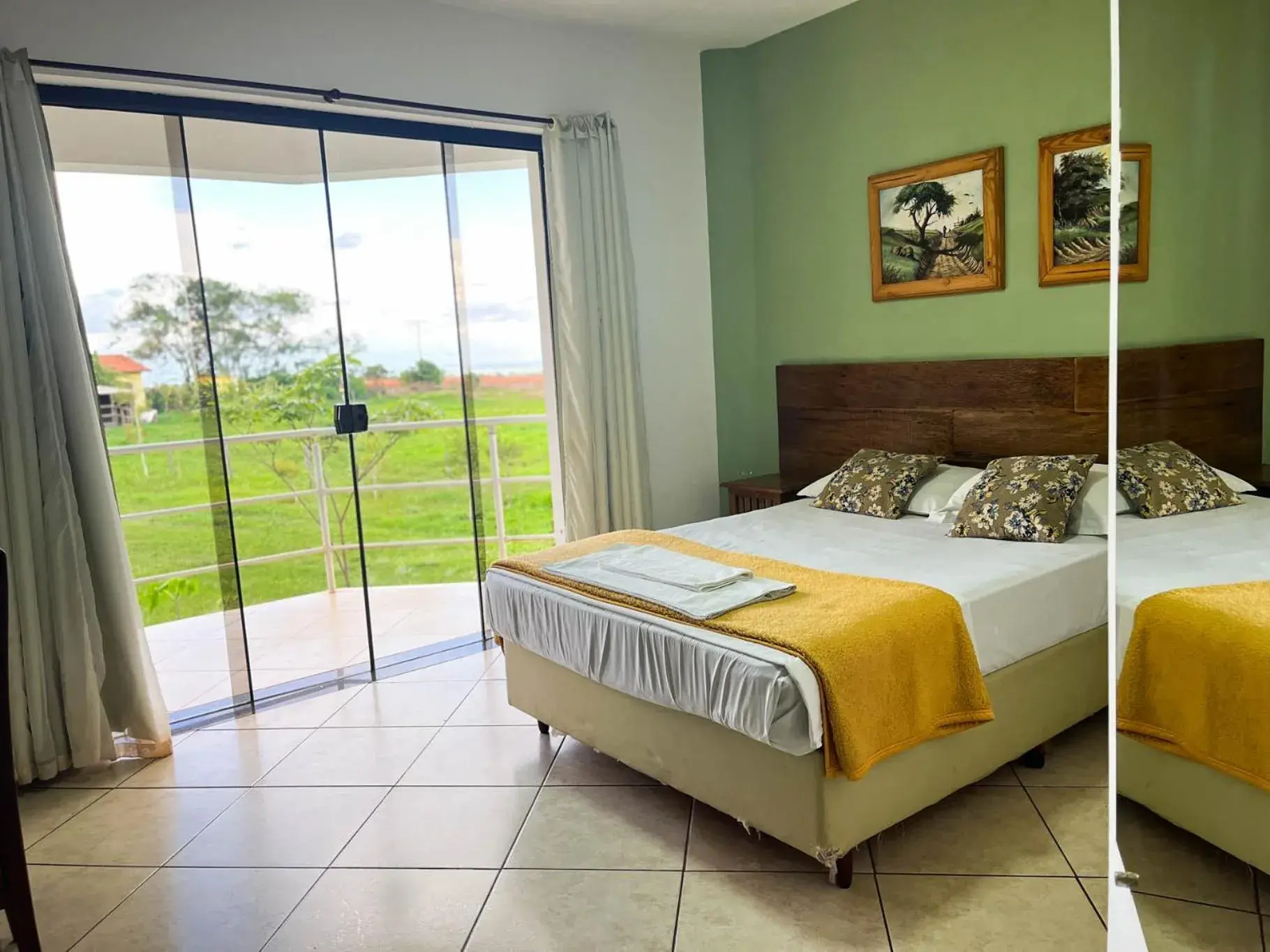 Double Room with Patio - single occupancy in Hotel Catavento Double Room with Patio - single occupancy in Hotel Catavento