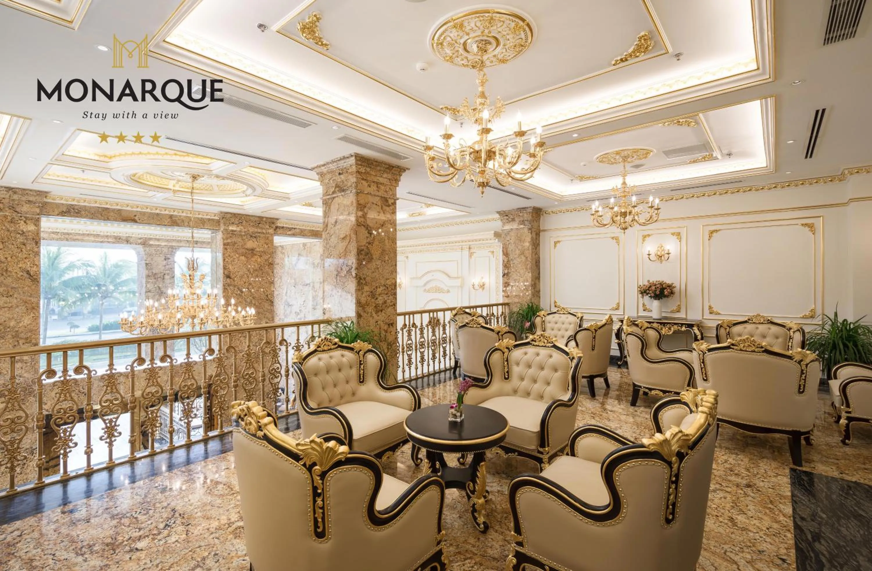 Lounge or bar in Monarque Hotel Danang