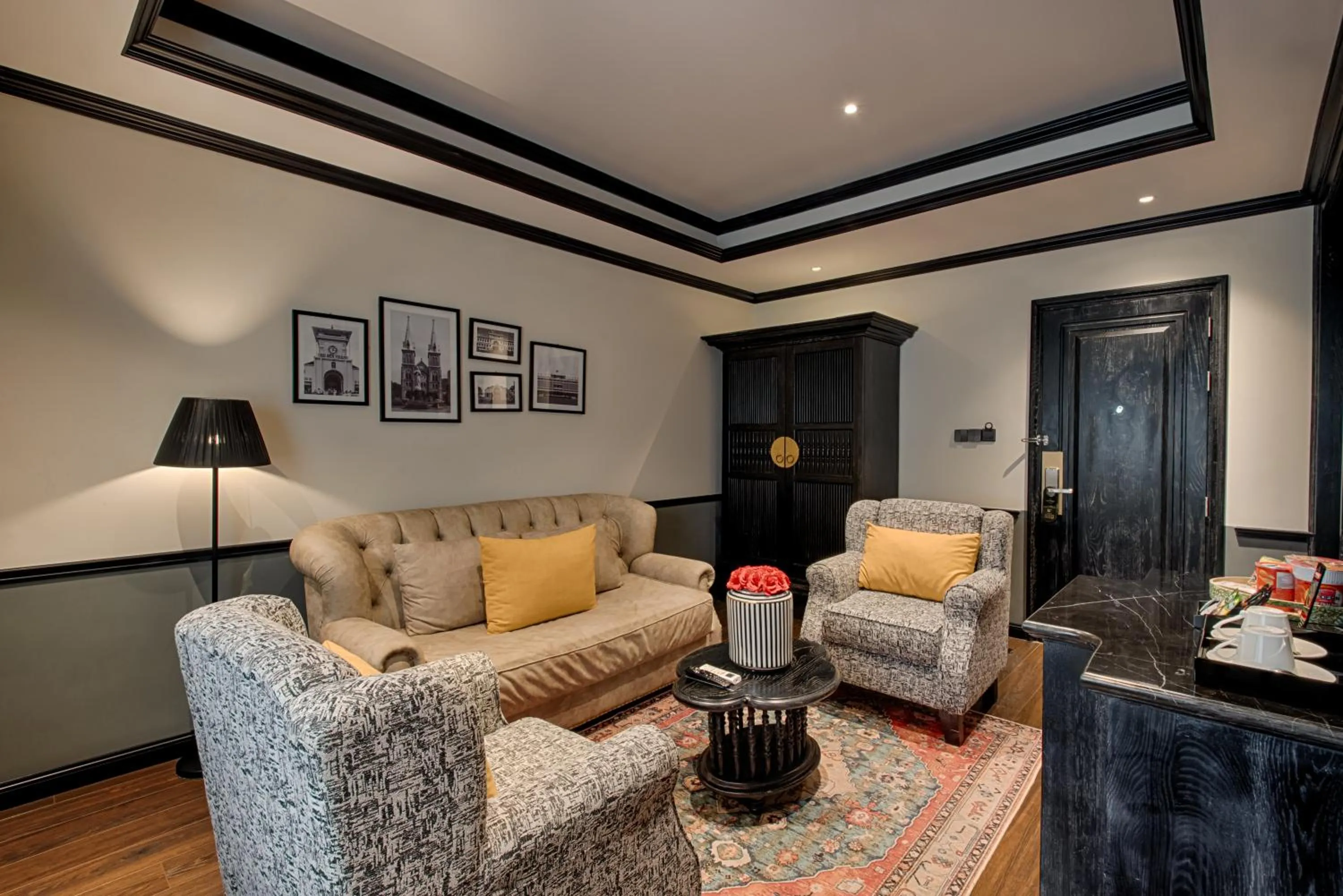 Living room in Monarque Hotel Danang