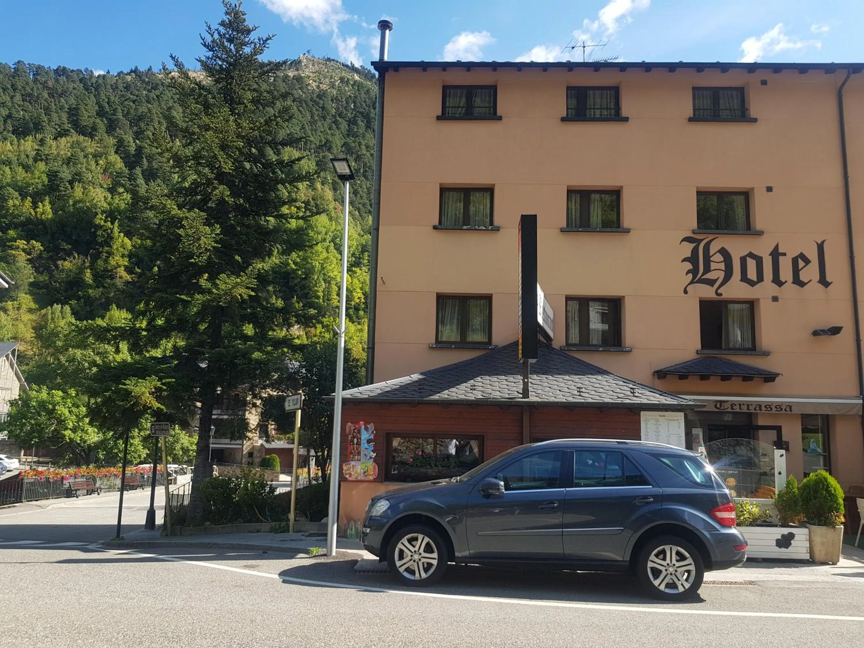 Property building in Hotel Sucara