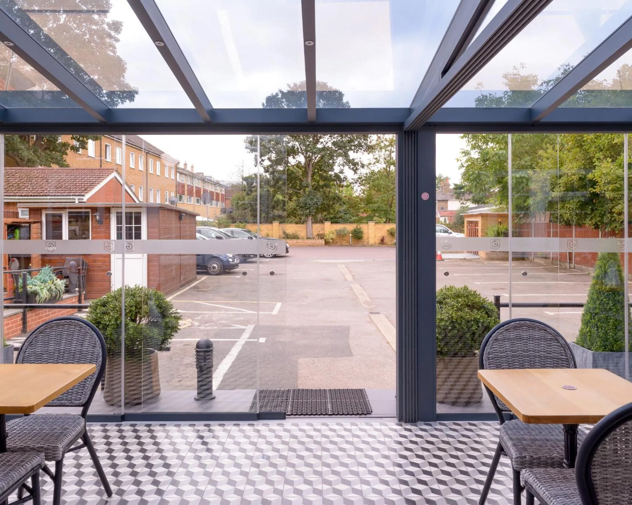 Patio in Imperial Guest House Ltd.