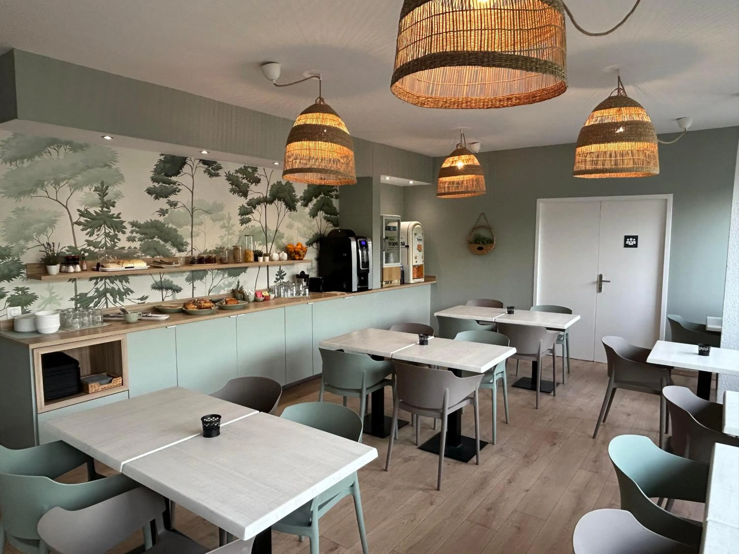 Breakfast in Kyriad Martigues Sud