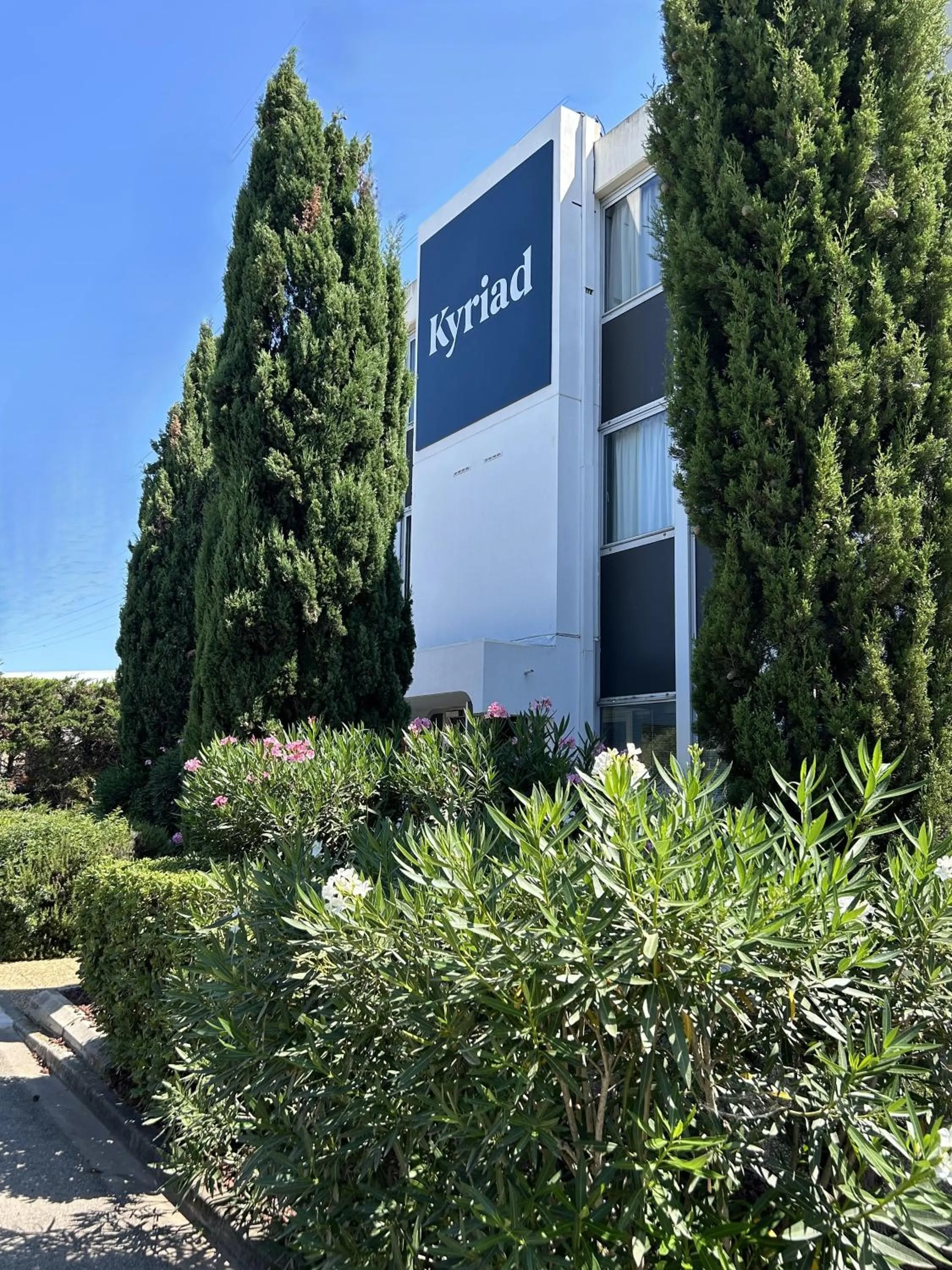 Garden in Kyriad Martigues Sud