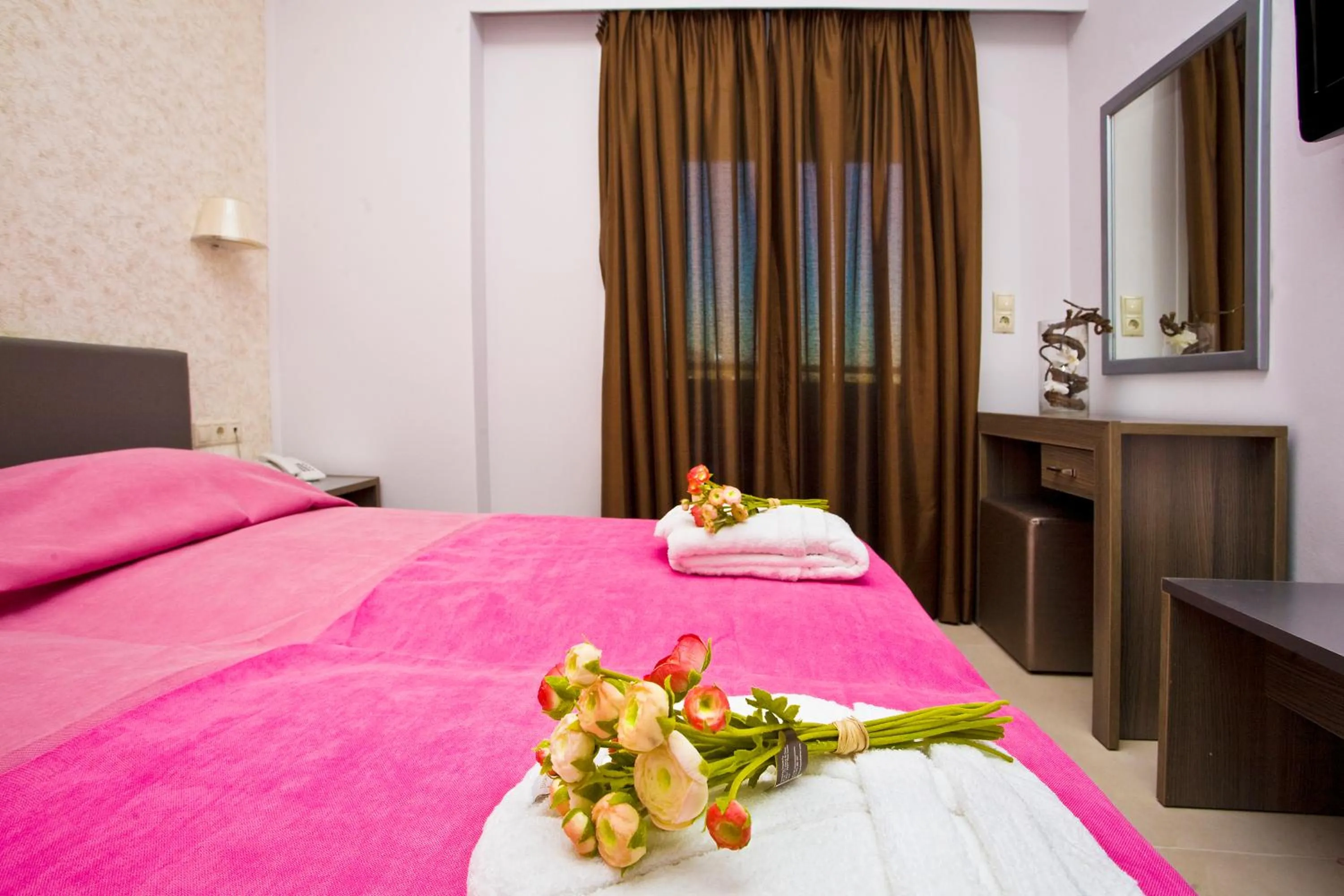 Bedroom, Bed in Astron Hotel