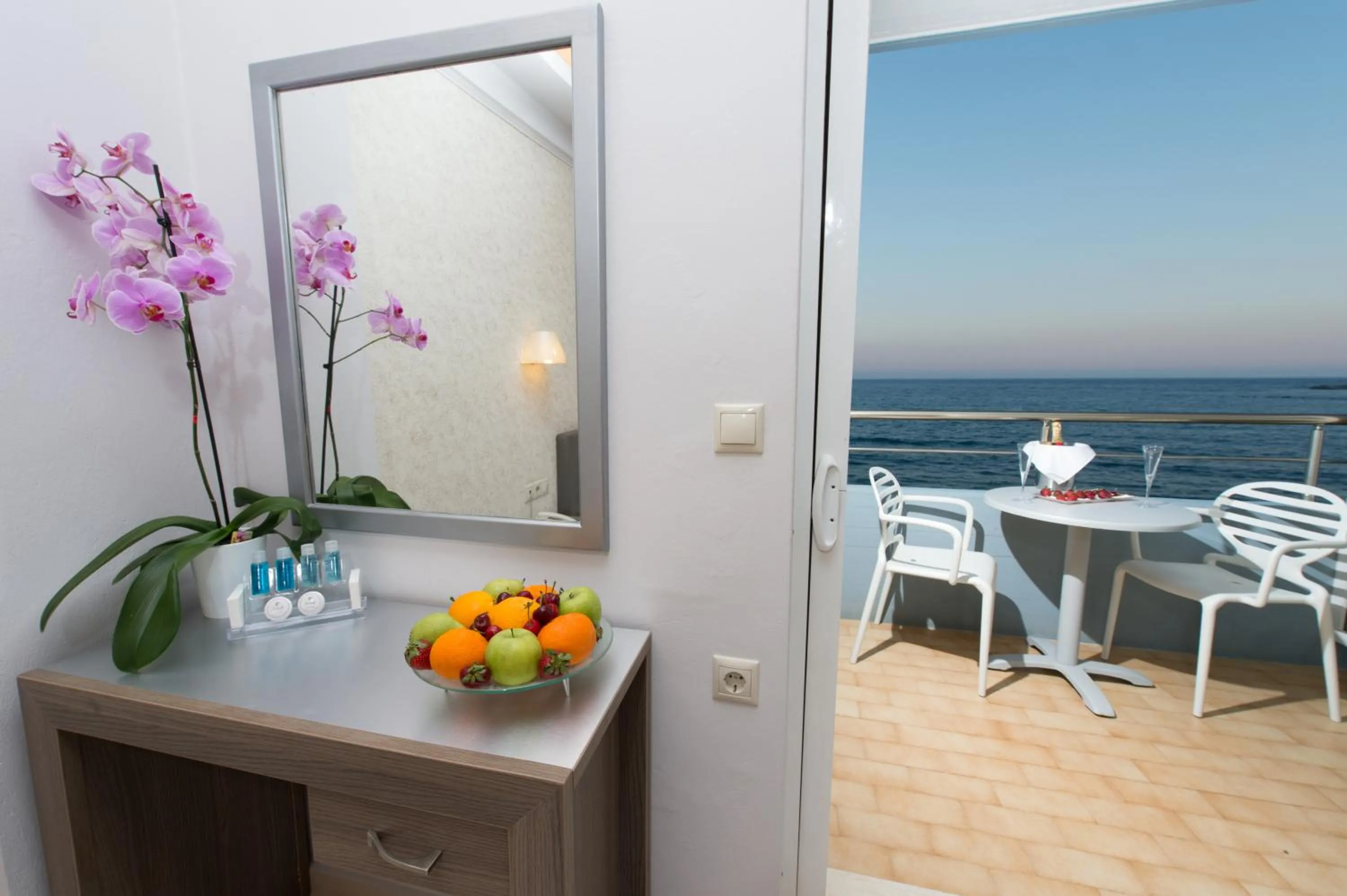 Decorative detail in Astron Hotel