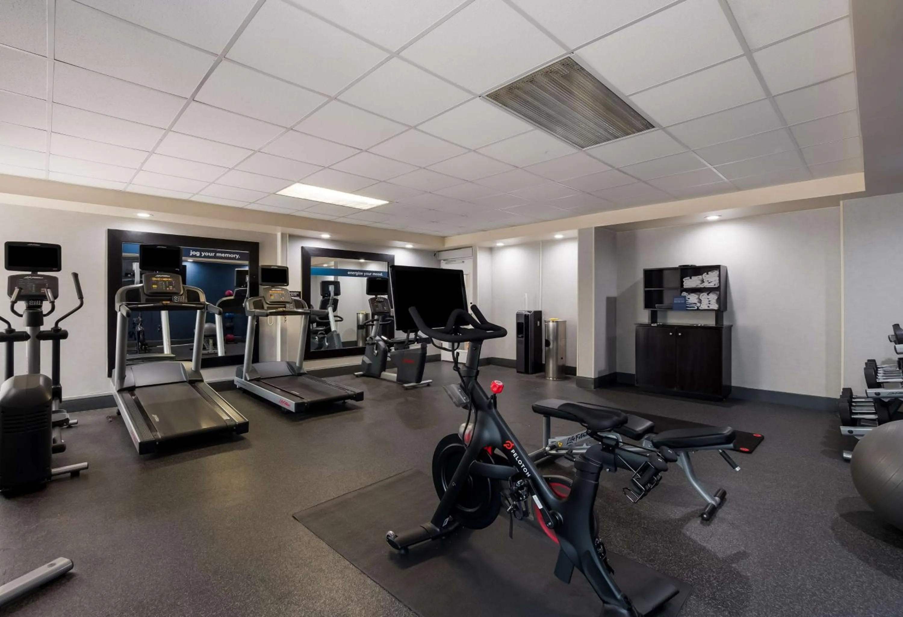 Fitness centre/facilities in Hampton Inn Columbia-I-26 Airport