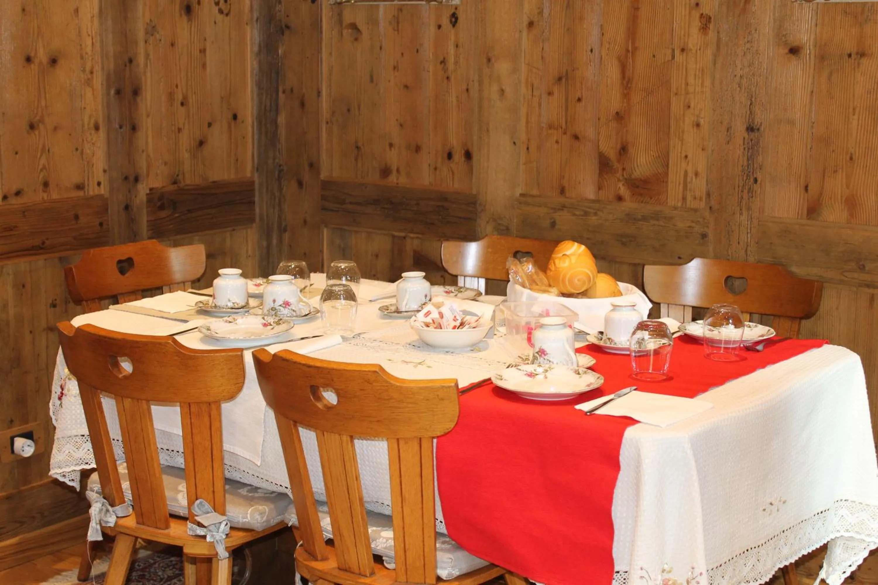 Breakfast in B&B alla Piazzetta