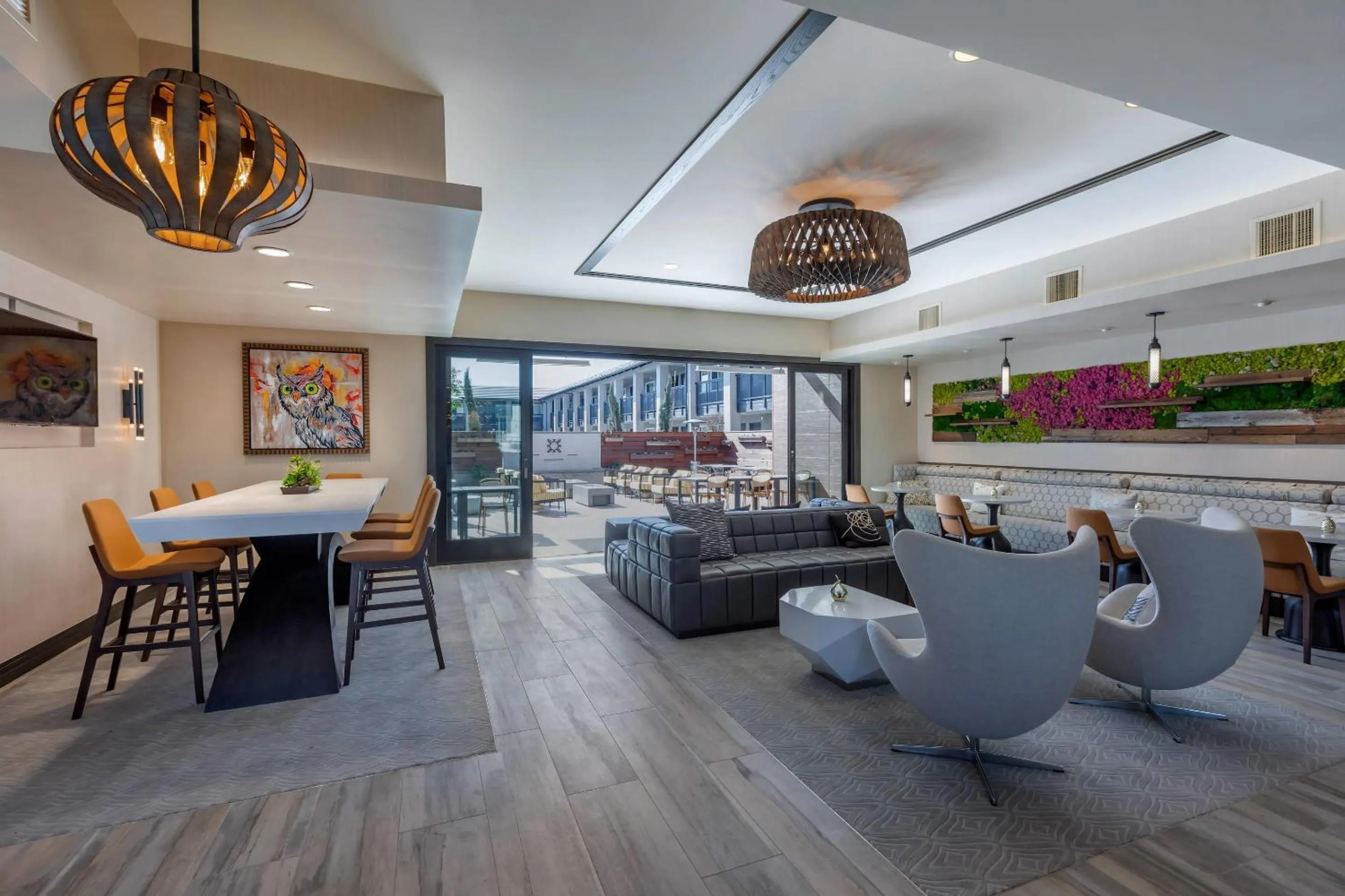Lobby or reception in Bluestem Hotel Torrance Los Angeles, an Ascend Collection Hotel