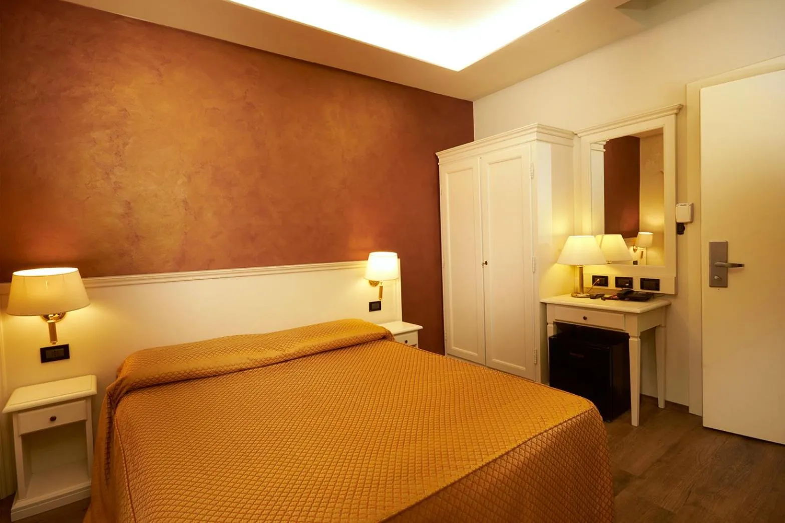 Bed in Hotel Galimberti