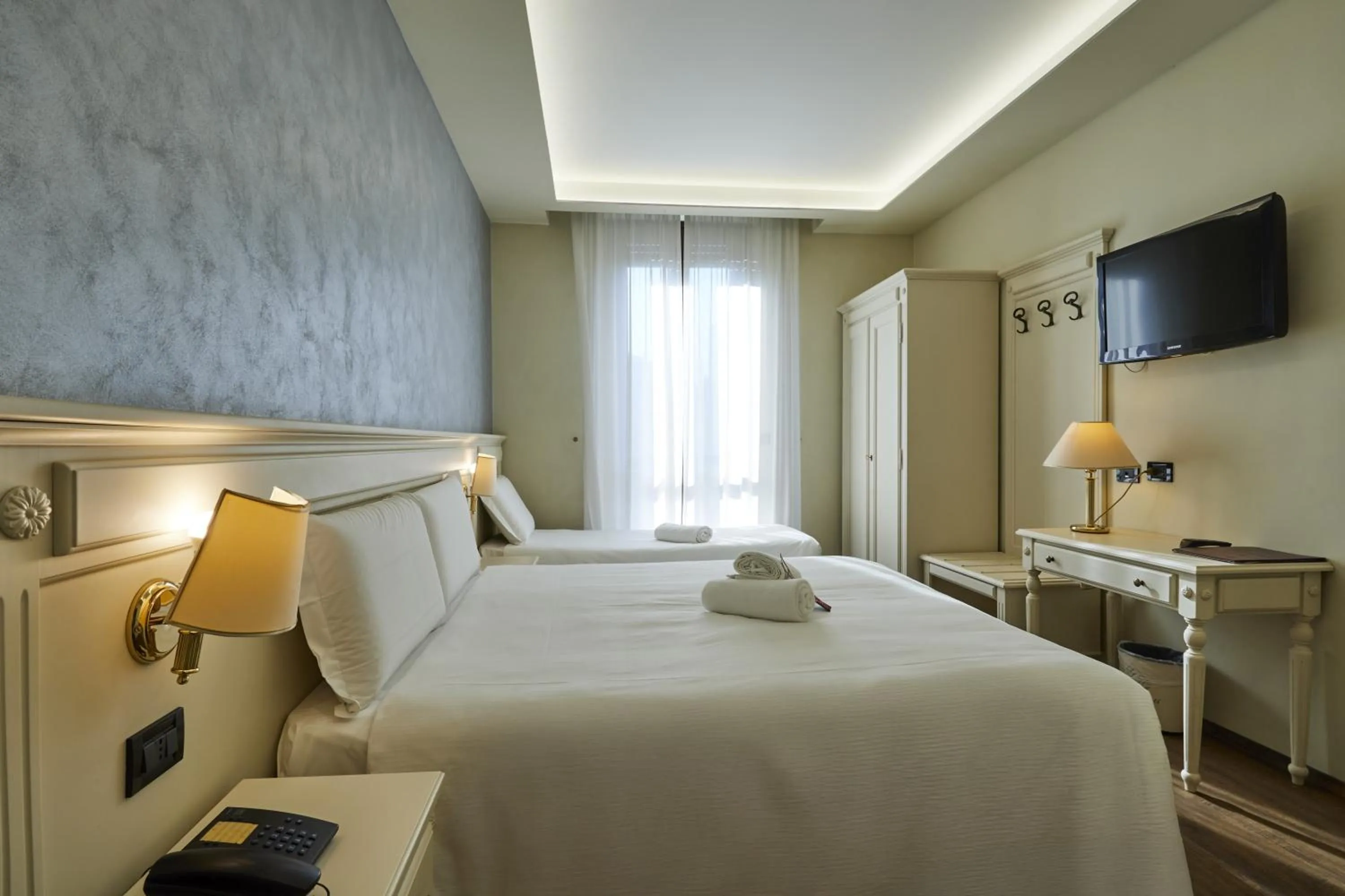 Bed in Hotel Galimberti